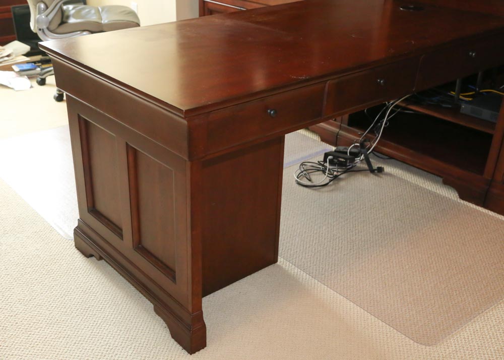 Workspace Hutch with Desk