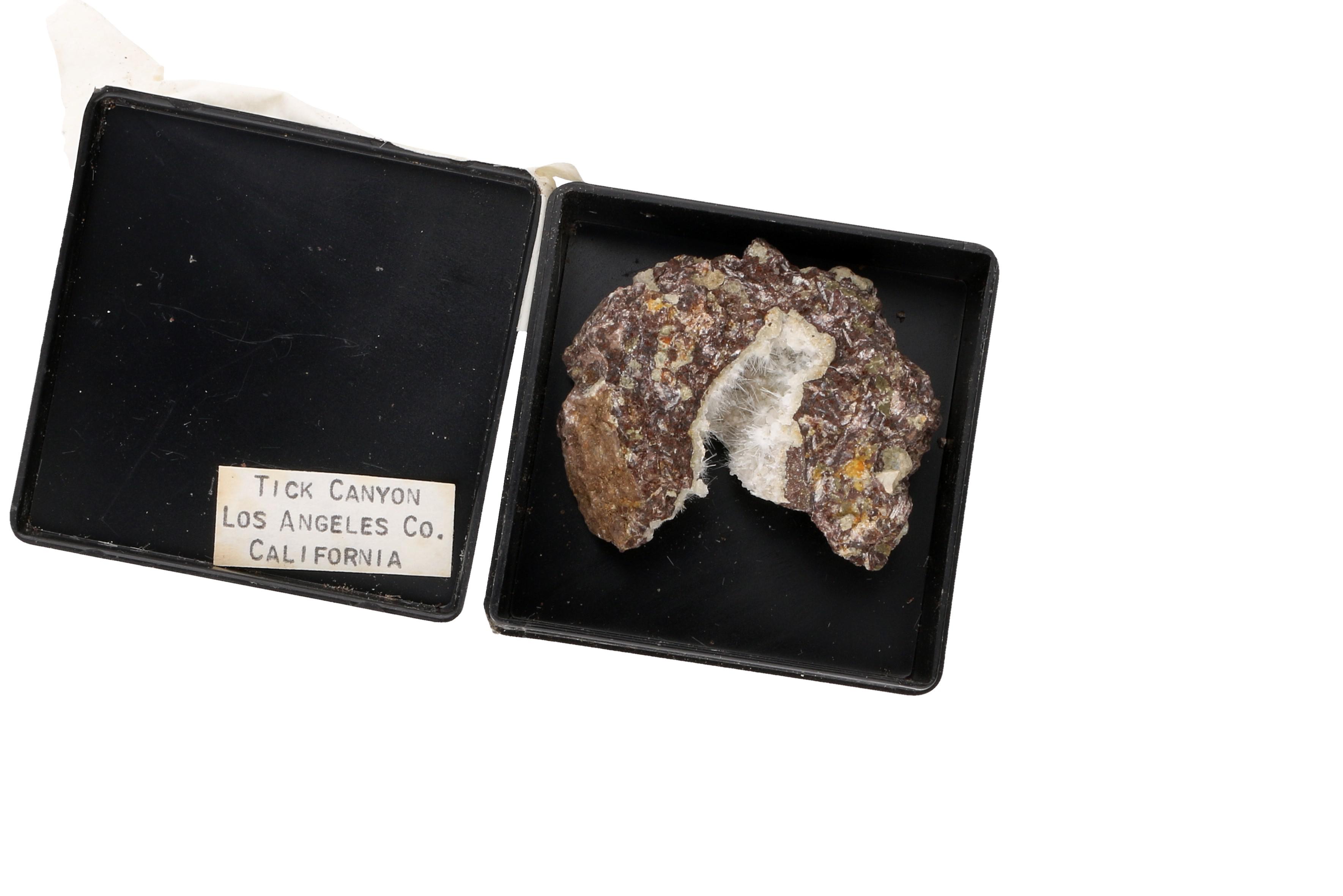 Mineral and Crystal Specimens