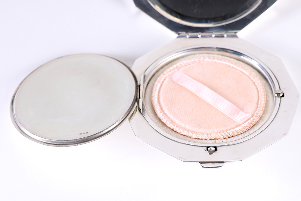 Sterling Silver Compact With Floral Ornamentation