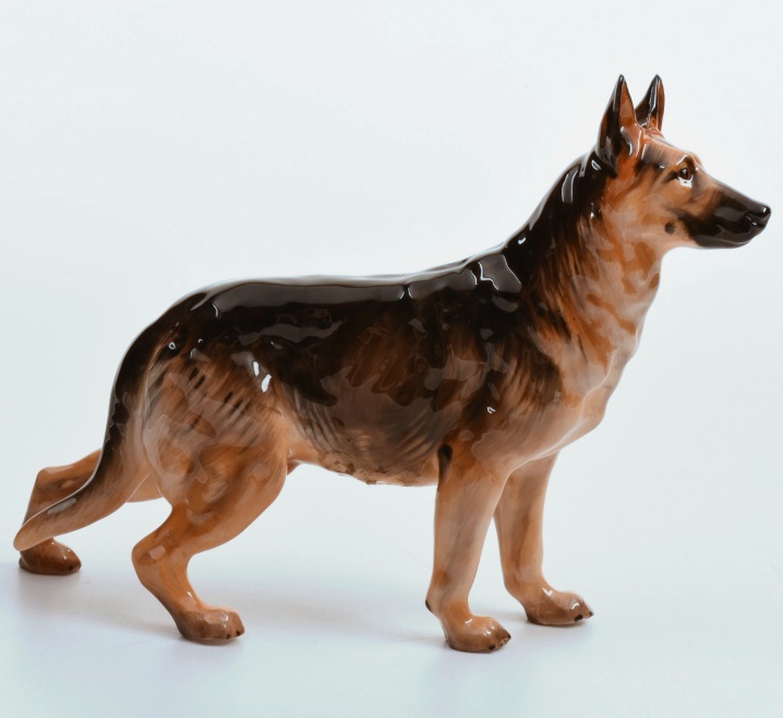Royal Doulton Alsatian Dog Figurine #HN1117