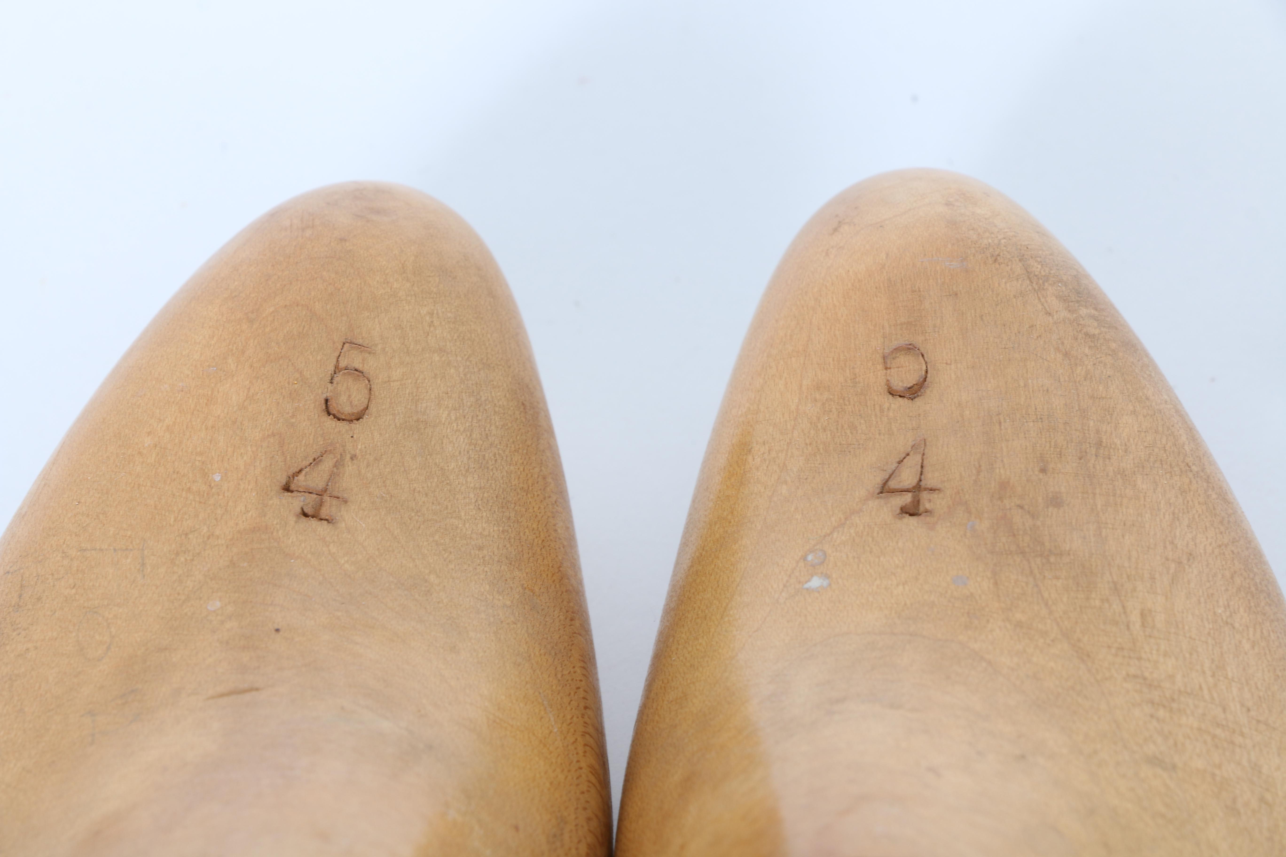 Woven Tote With Shoe Forms and Stretchers Including Gucci