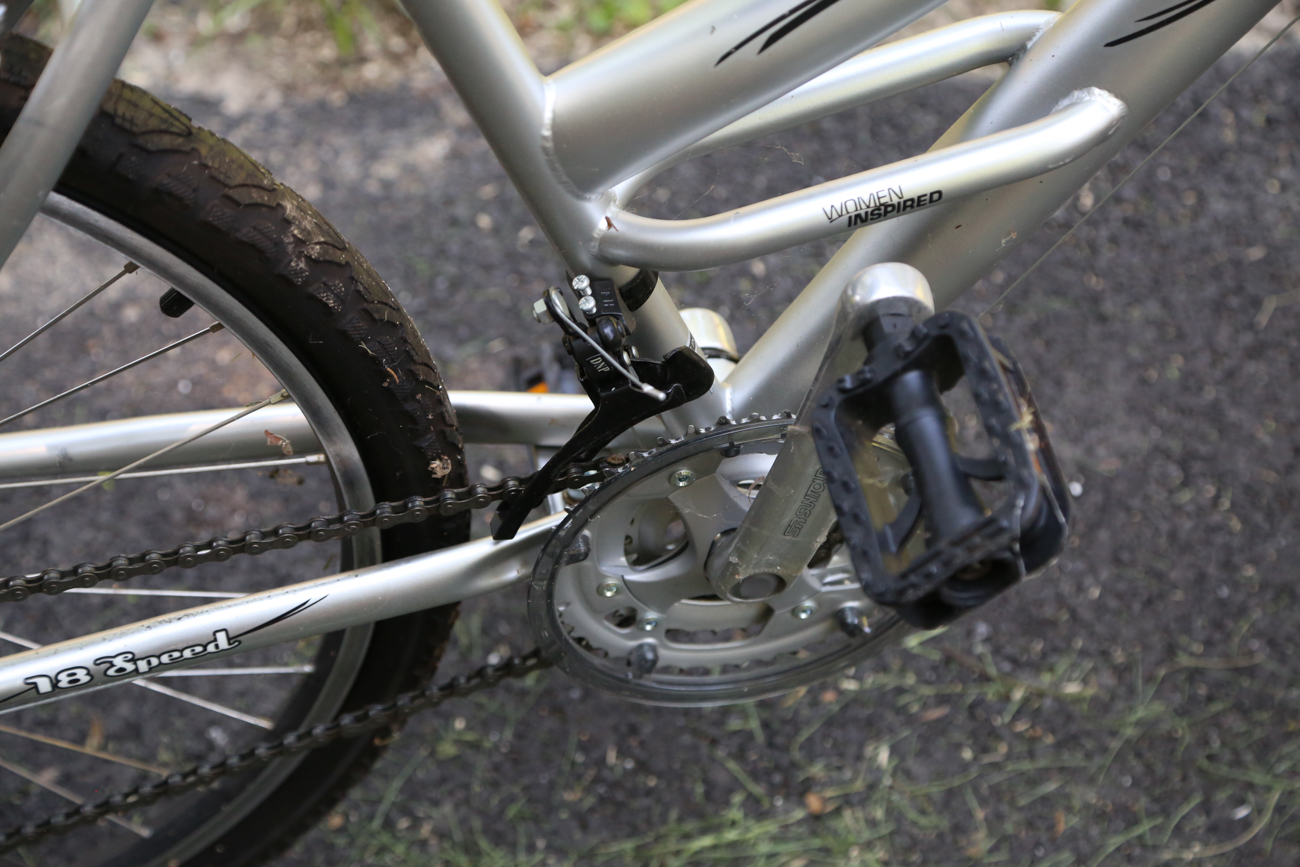 Schwinn Clear Creek 6-Speed Adult Bicycle