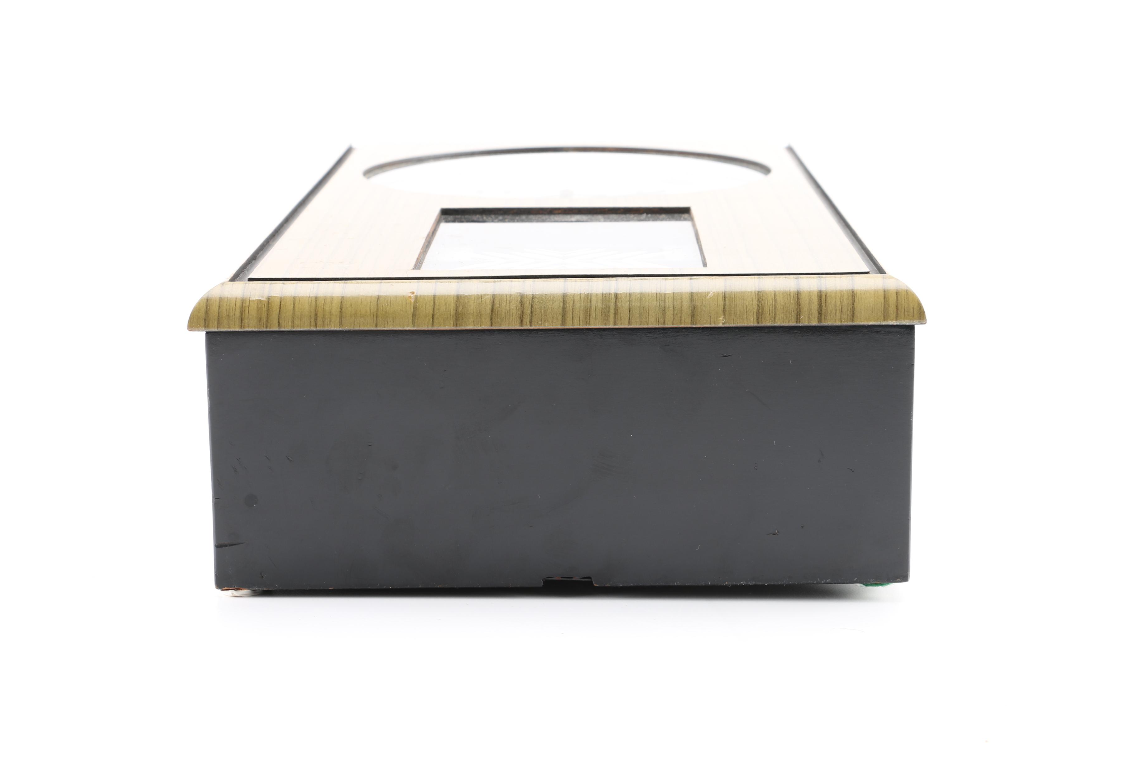 Rhythm Gloria 30 Day Day-Date Wall Clock