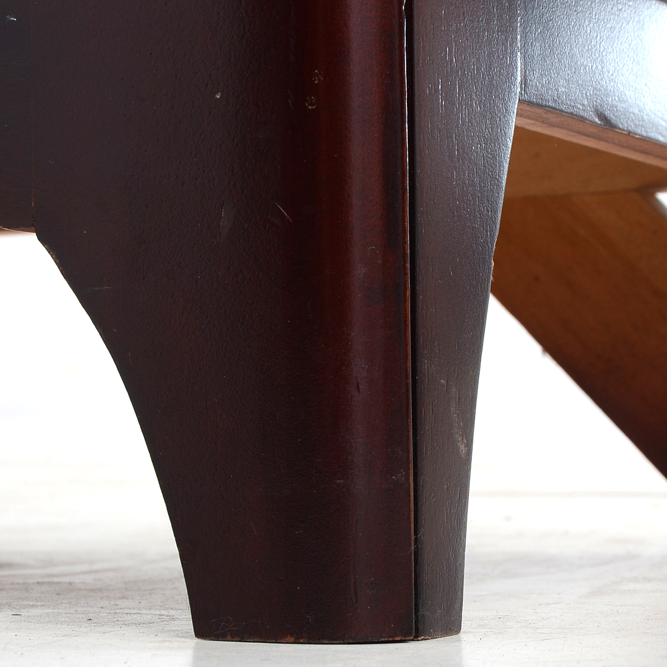 Contemporary Mahogany Finish Nightstand
