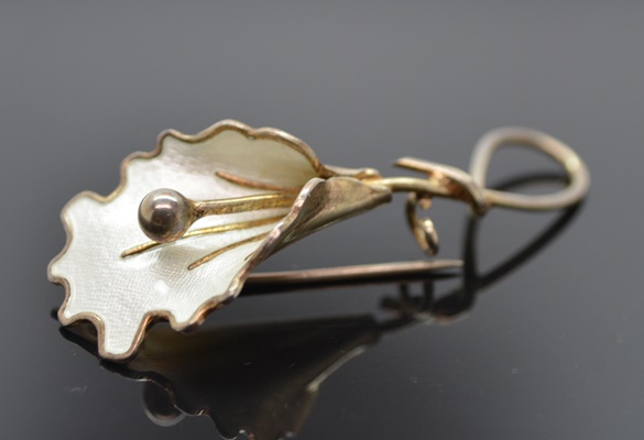 Vintage Sterling Silver Gold Wash Enamel Lily Brooch