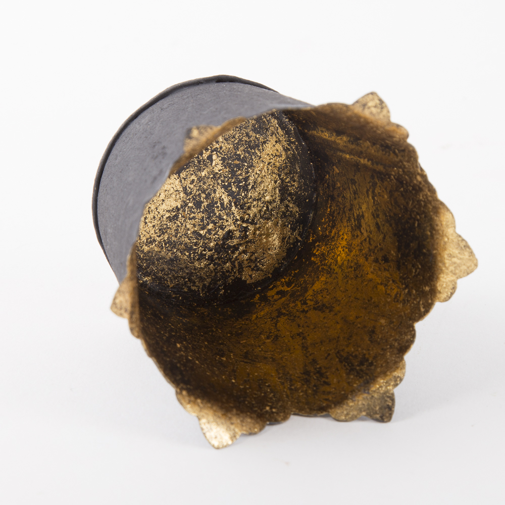 Black and Gold Decor