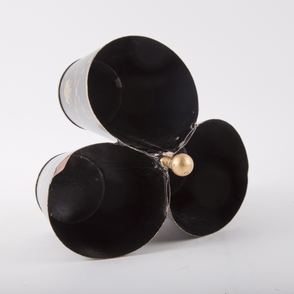 Black and Gold Decor