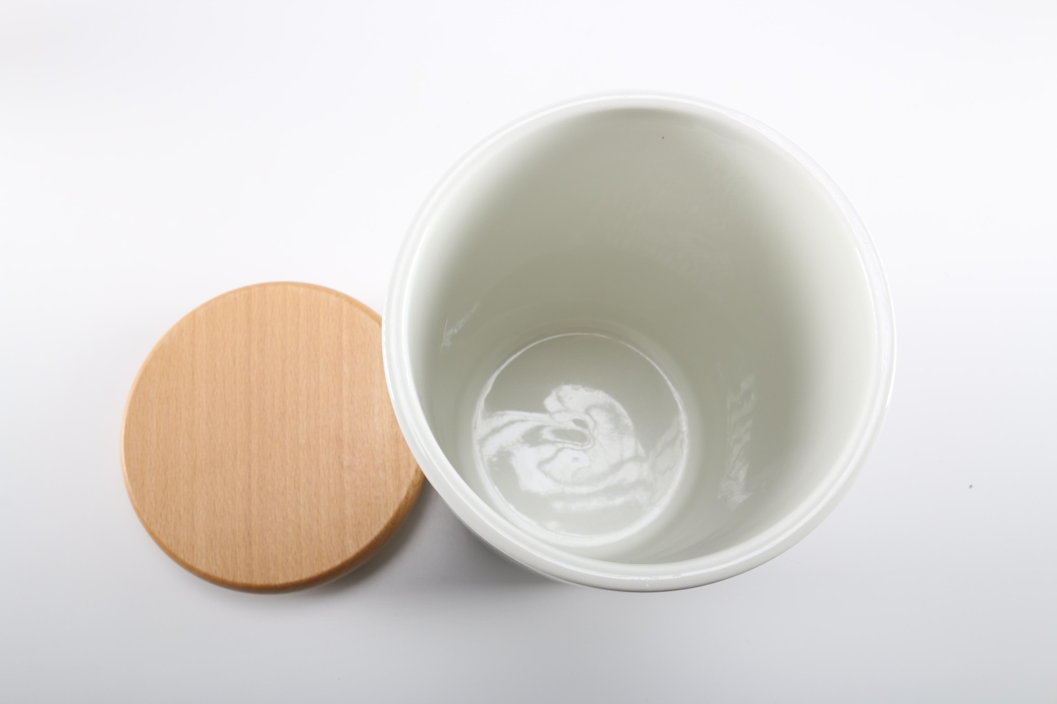 Portmeirion Botanical Garden Canisters and Table Runner