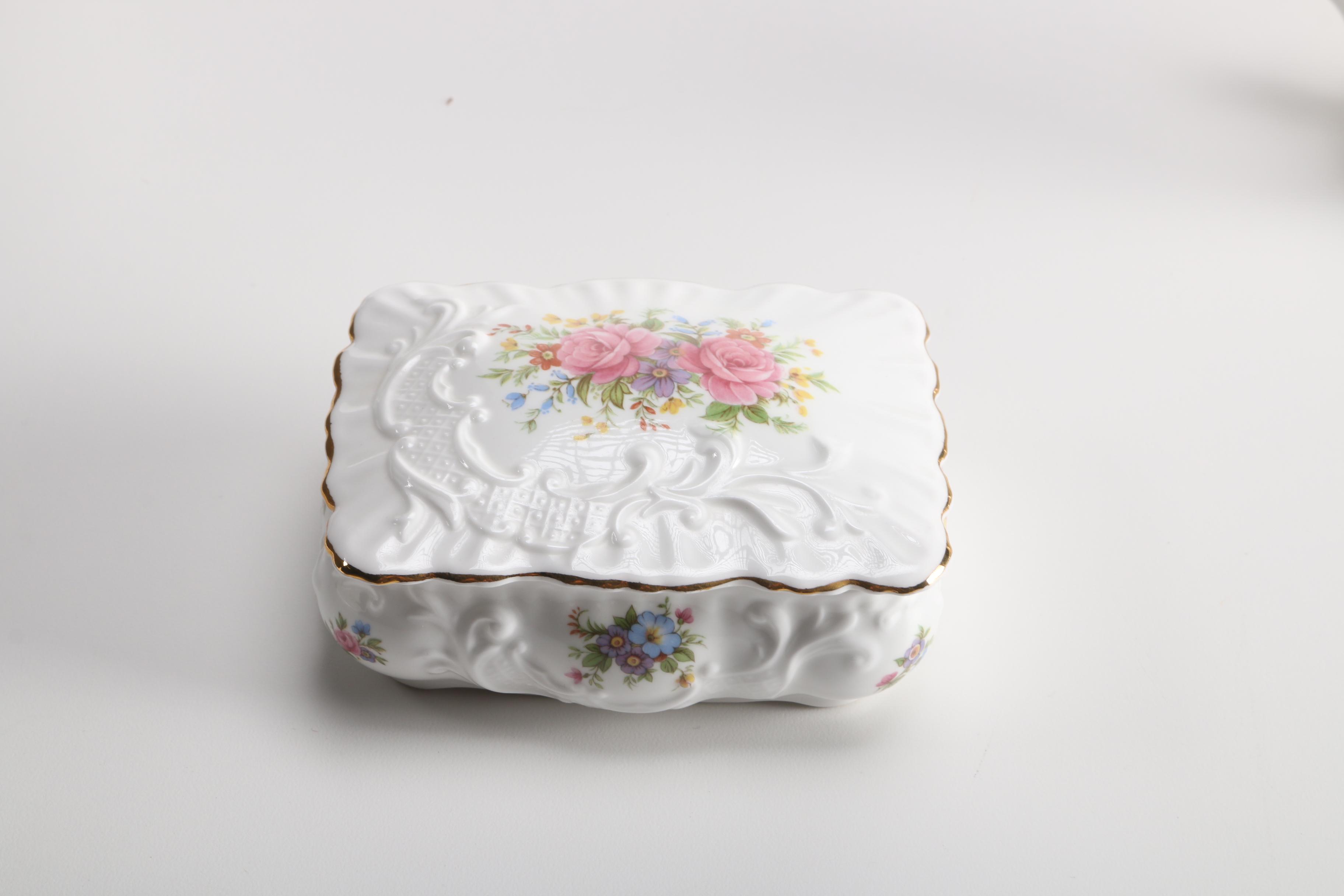 Rosina Queen's Fine Bone China Assortment