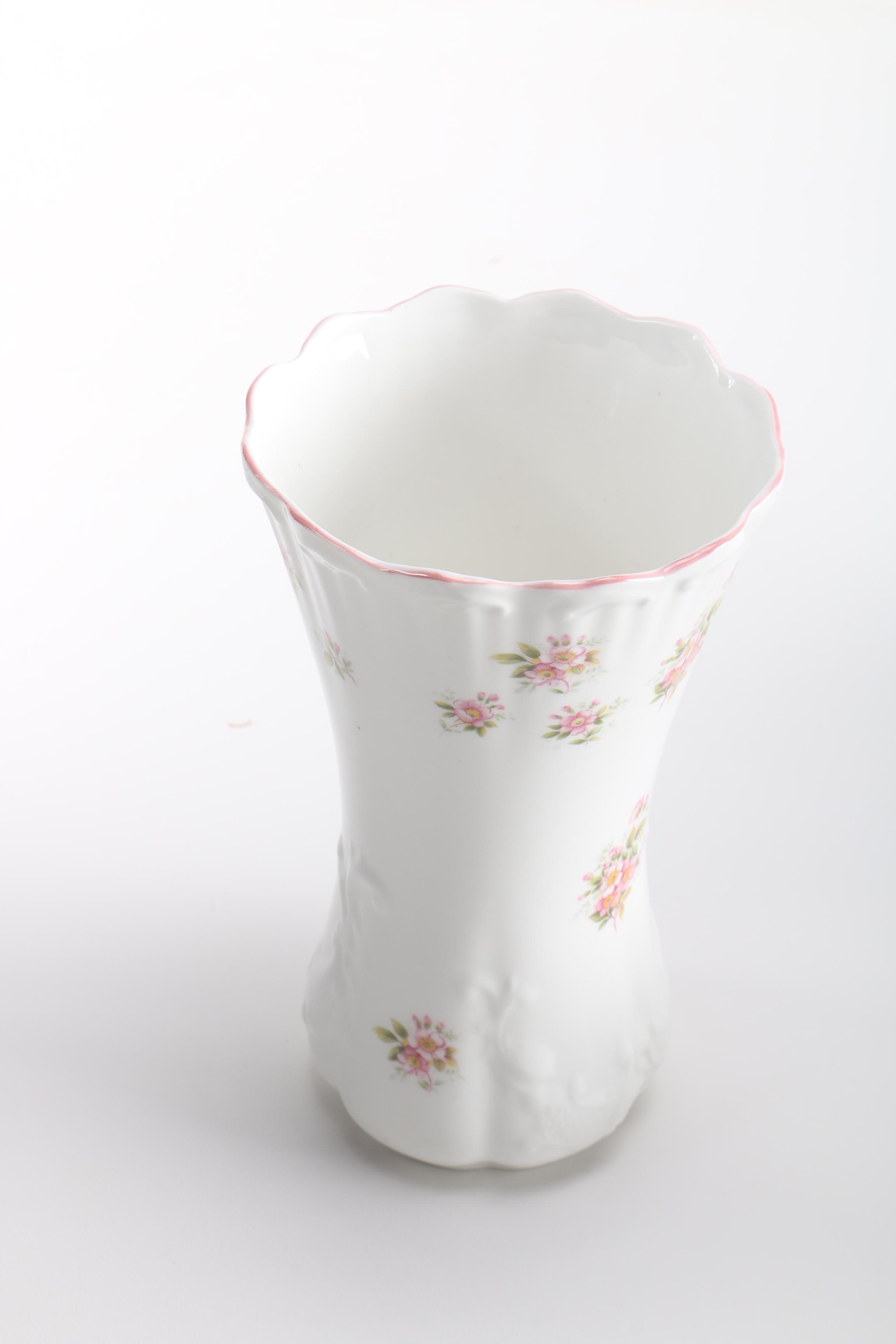 Rosina Queen's Fine Bone China Assortment