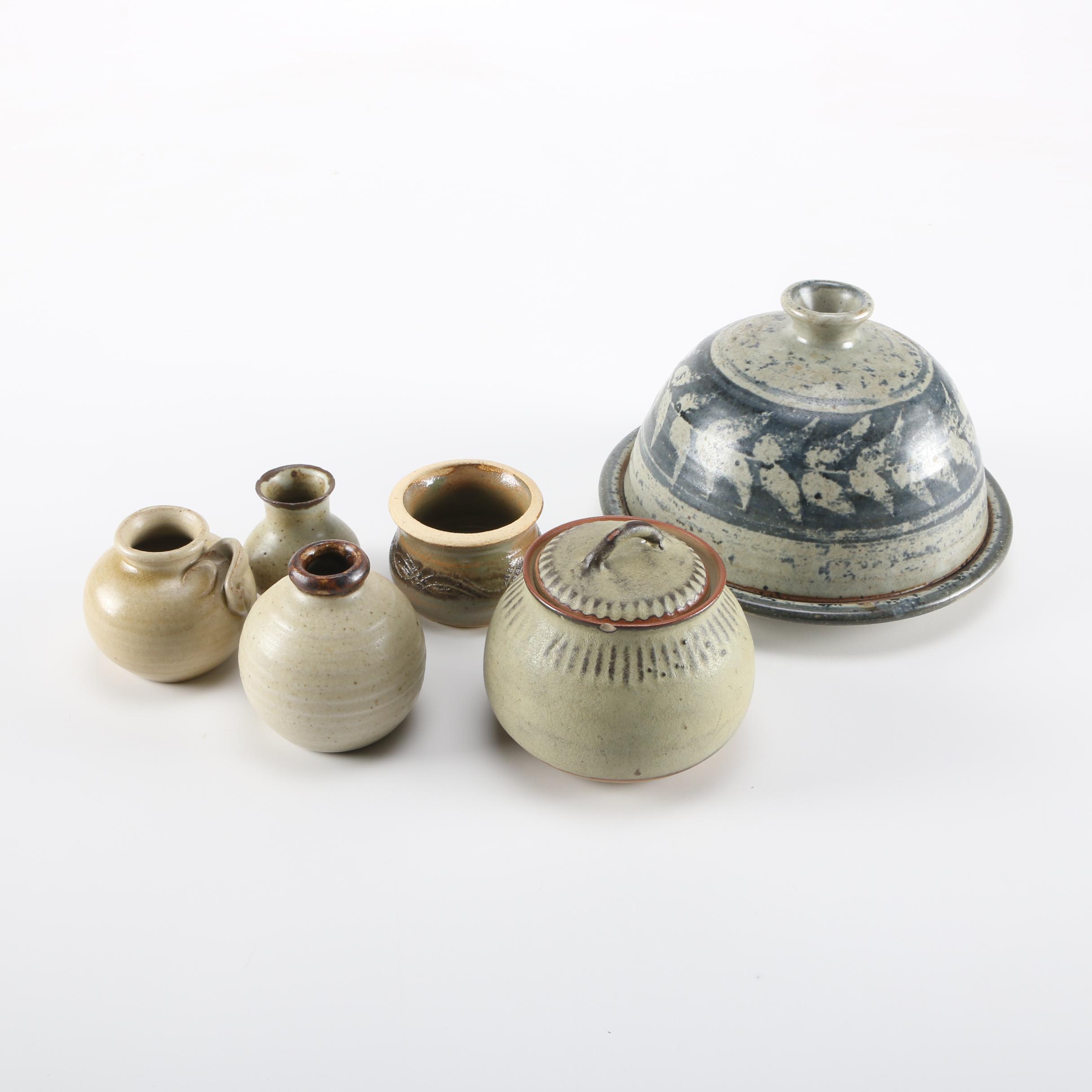 Hand Thrown Stoneware Tableware and Decor