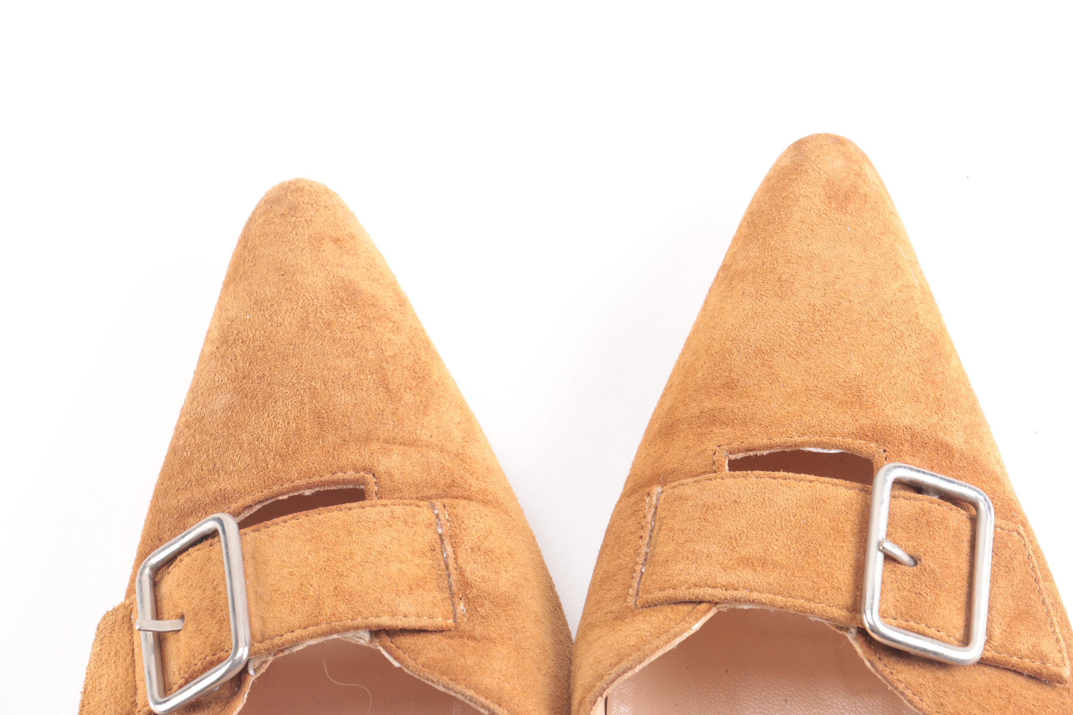 Manolo Blahnik Suede Kitten Heels