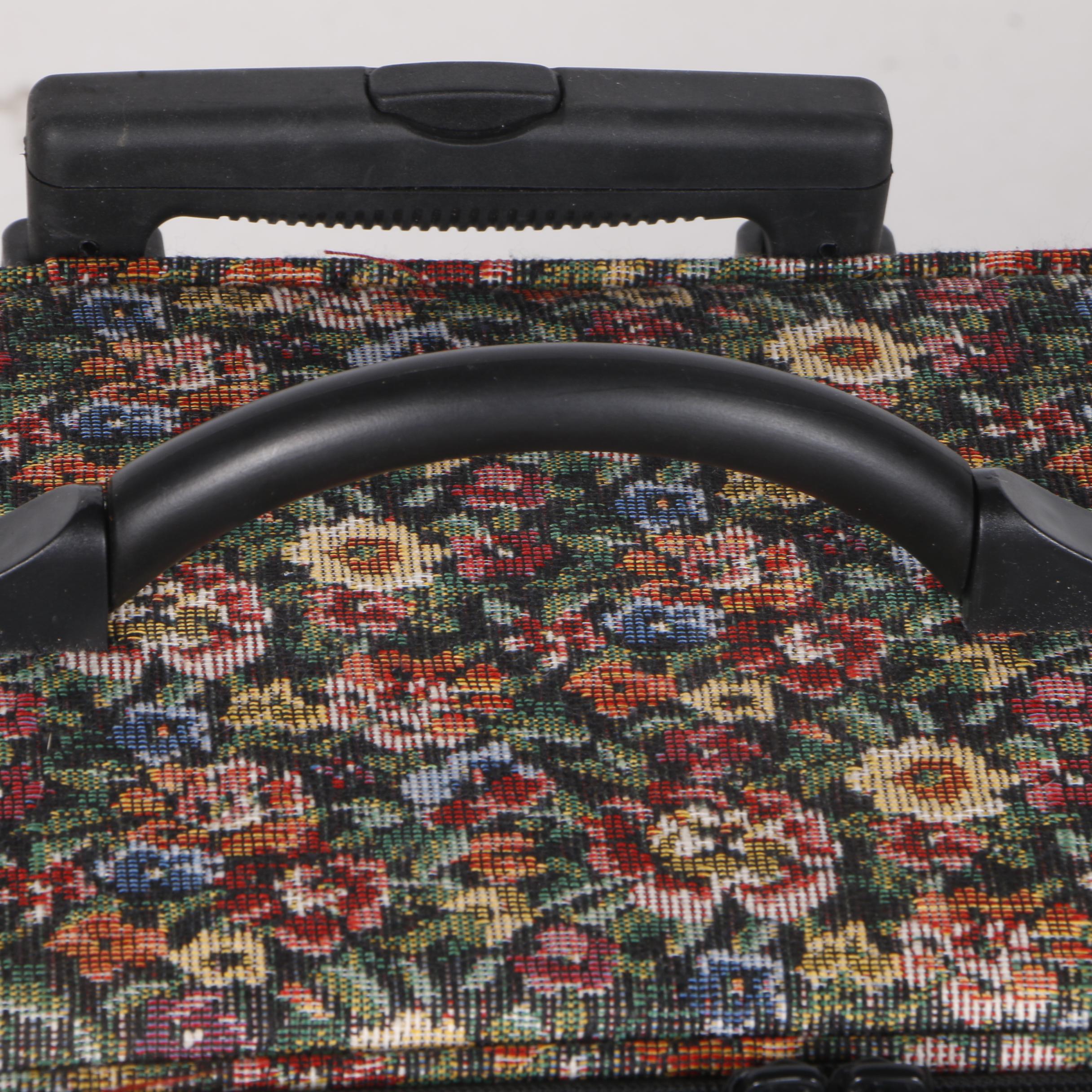 Bernina 1080 Sewing Machine and Carrying Case