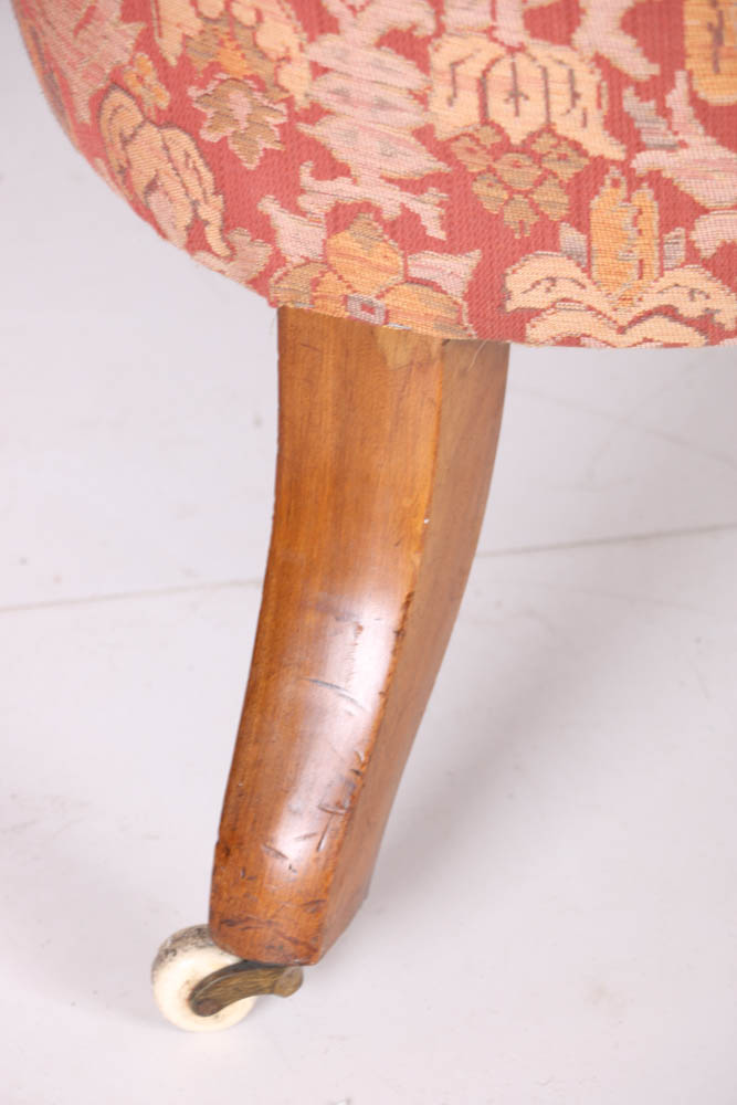 Circa 1850 Rococo Revival Parlor Sofa in the Manner of J. Belter