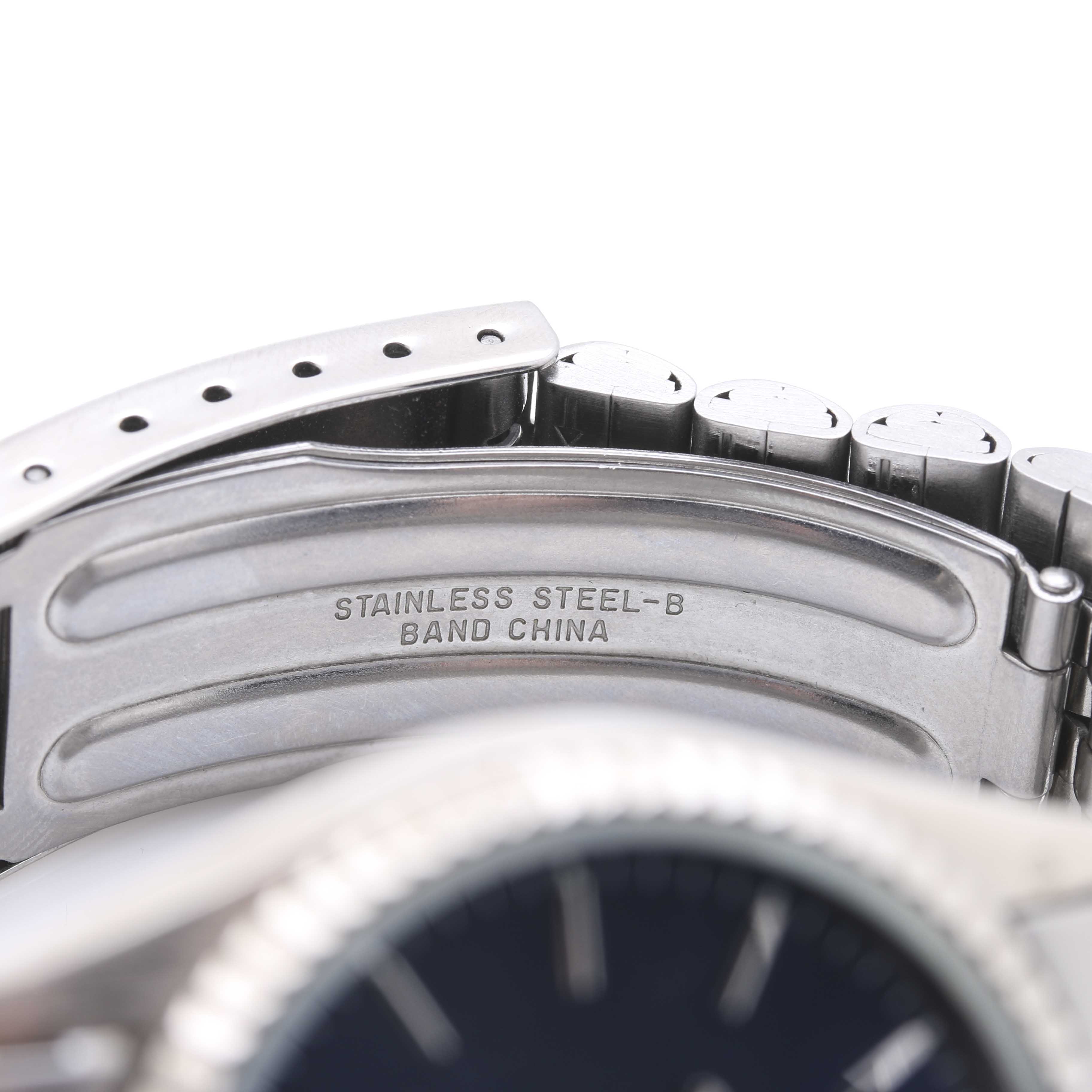 Men's Pulsar Day and Date Watch