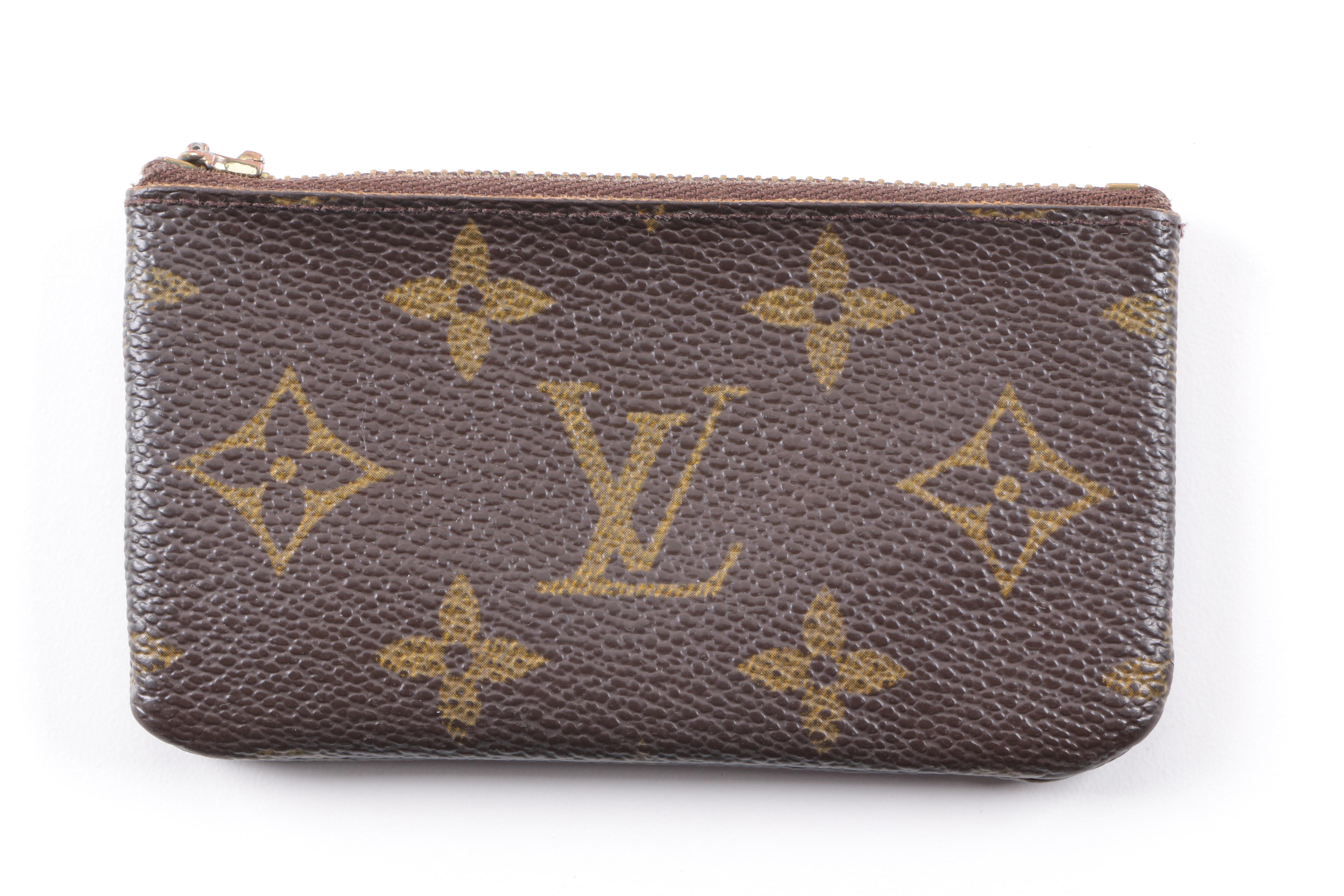 Louis Vuitton Monogram Zippy Change Purse