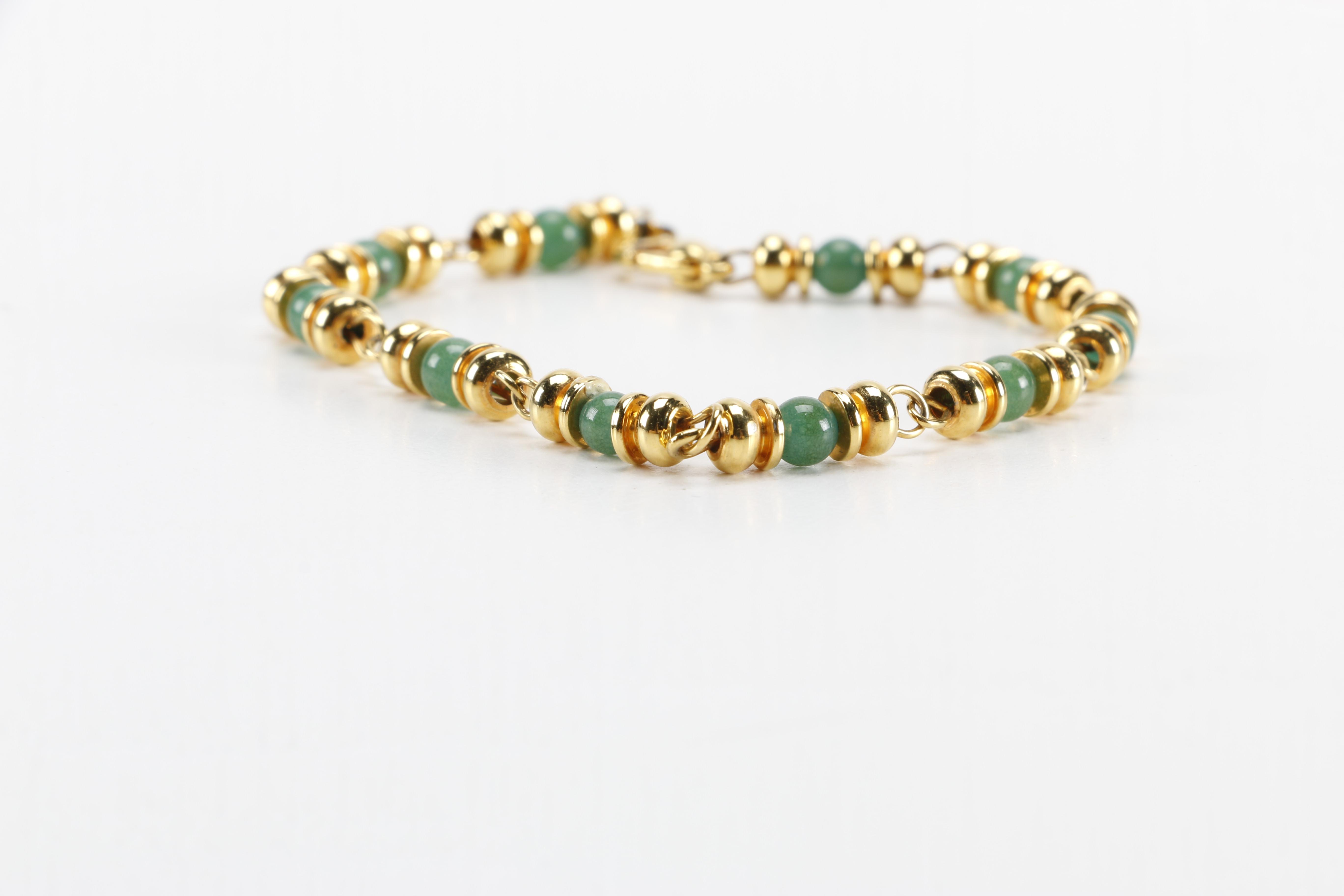 Stone Jewelry Necklaces and Bracelets