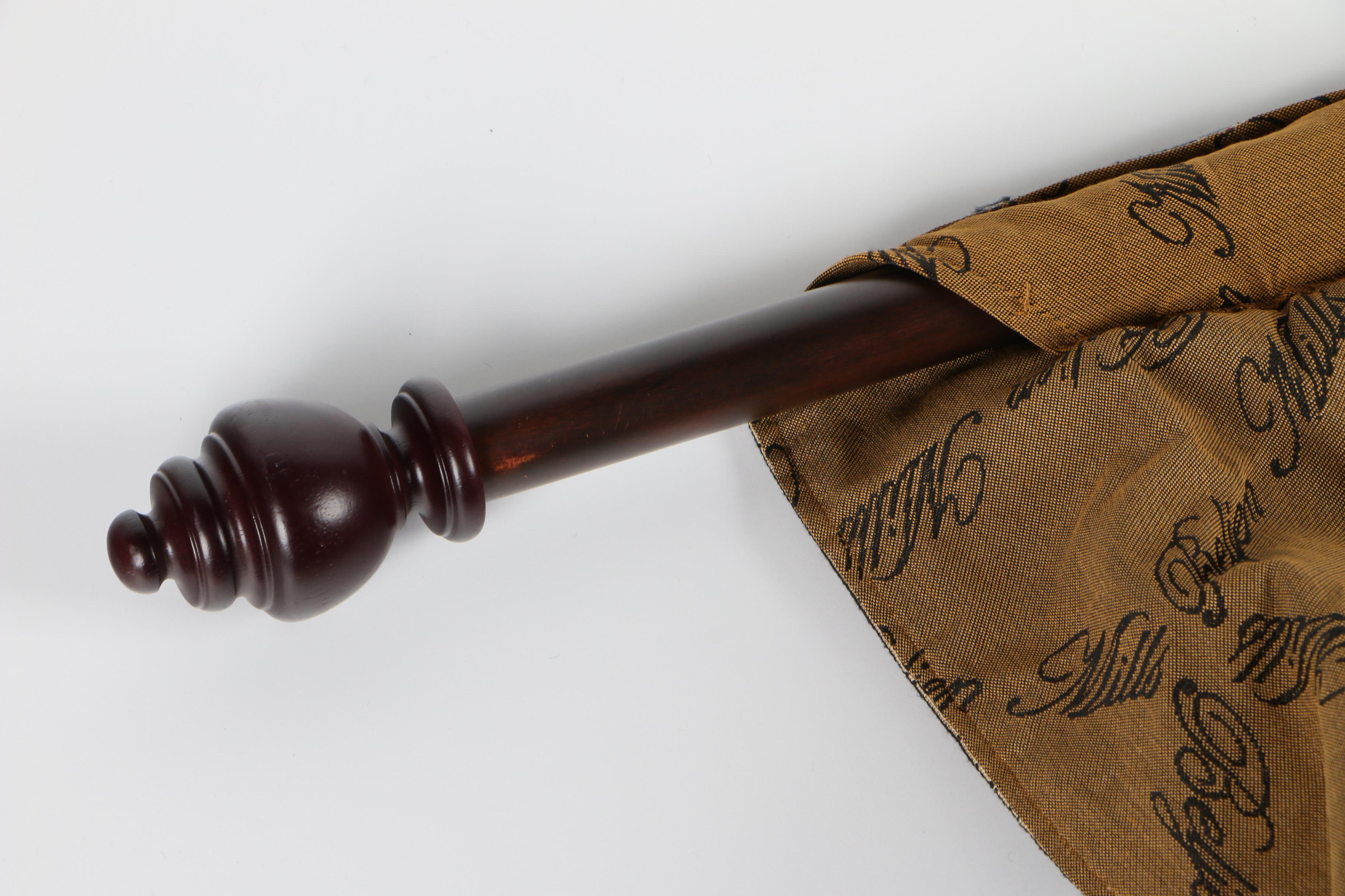 Beljen Mills Floral Tapestry