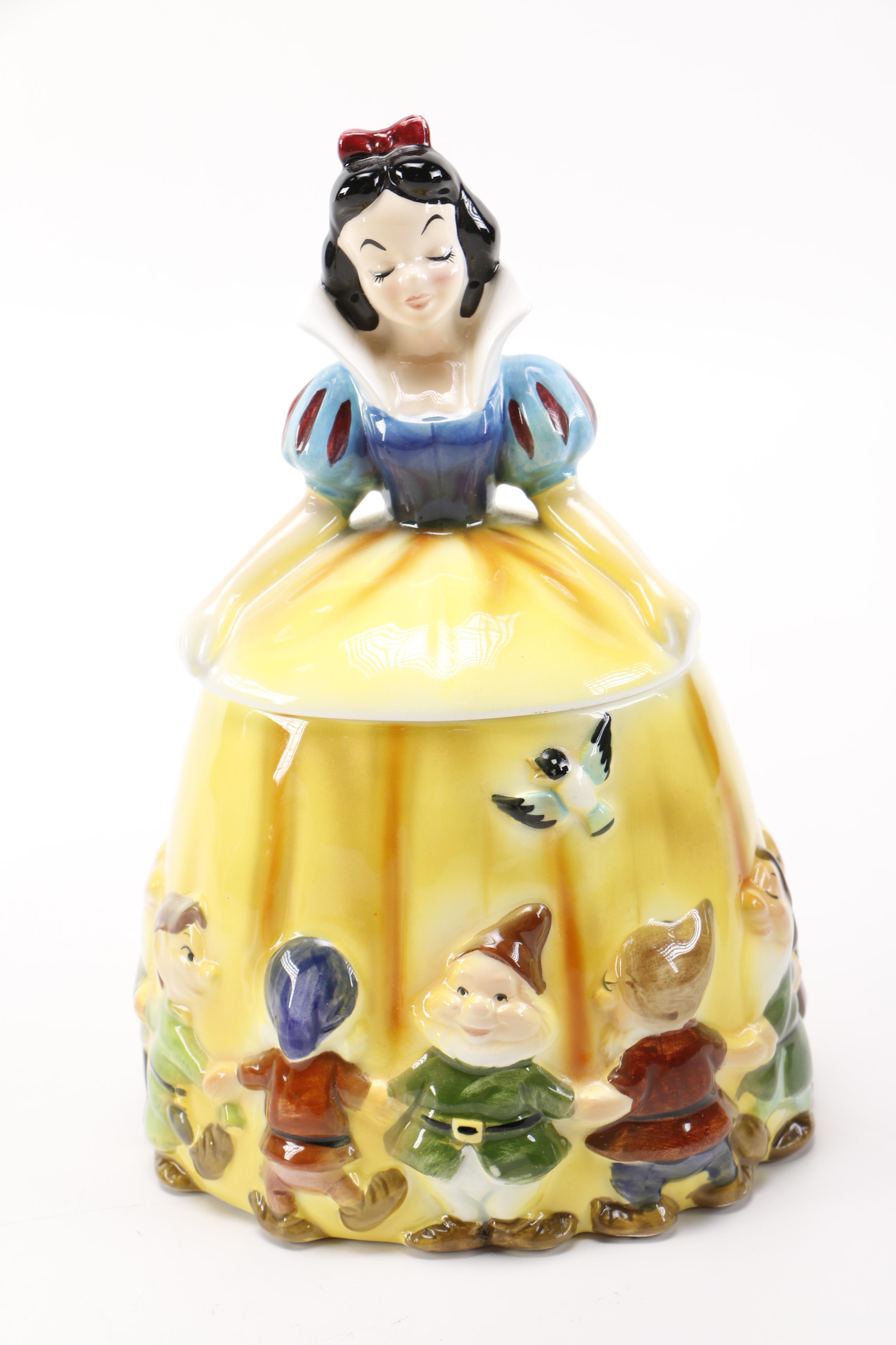 "Snow White and the Seven Dwarfs" Kitchenware by Walt Disney Productions