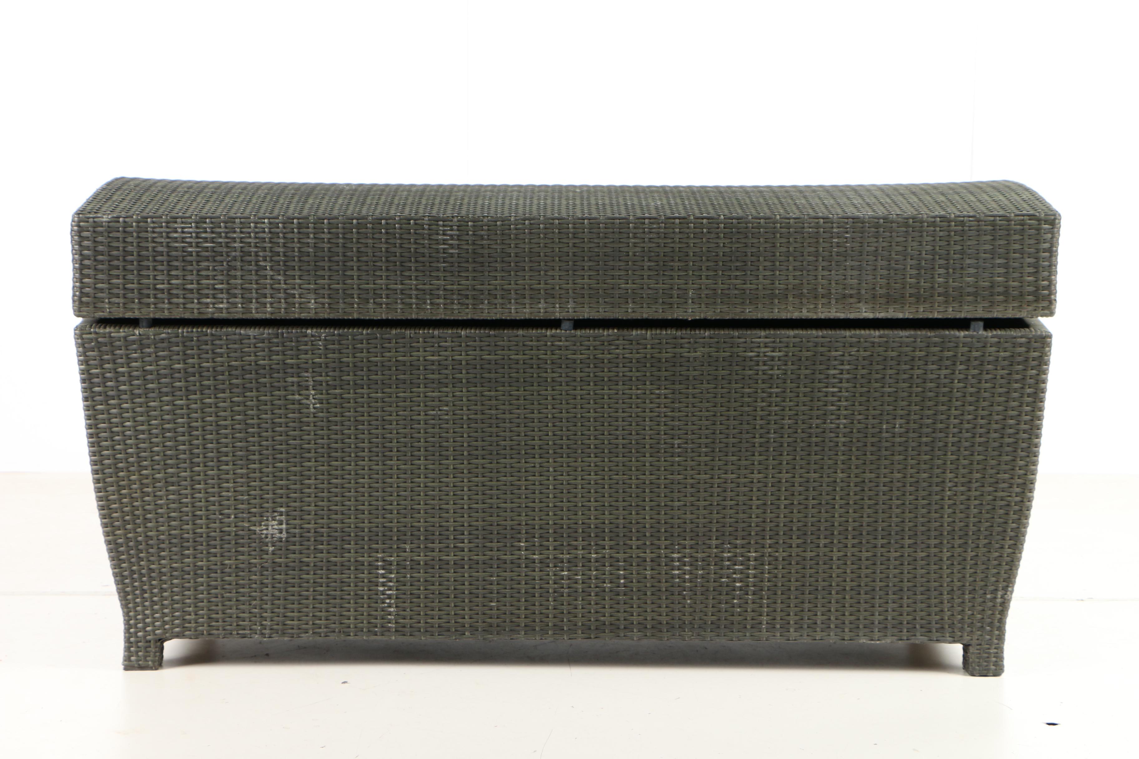 Les Jardins Wicker Storage Chest