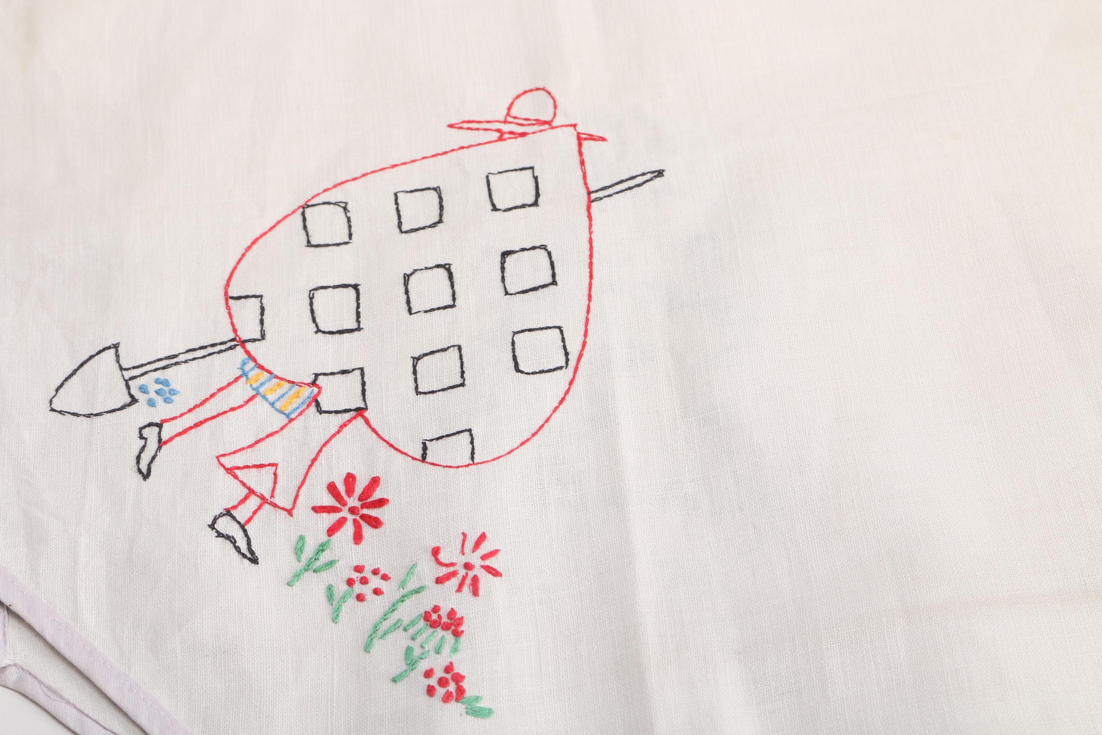 Assorted Vintage Linens