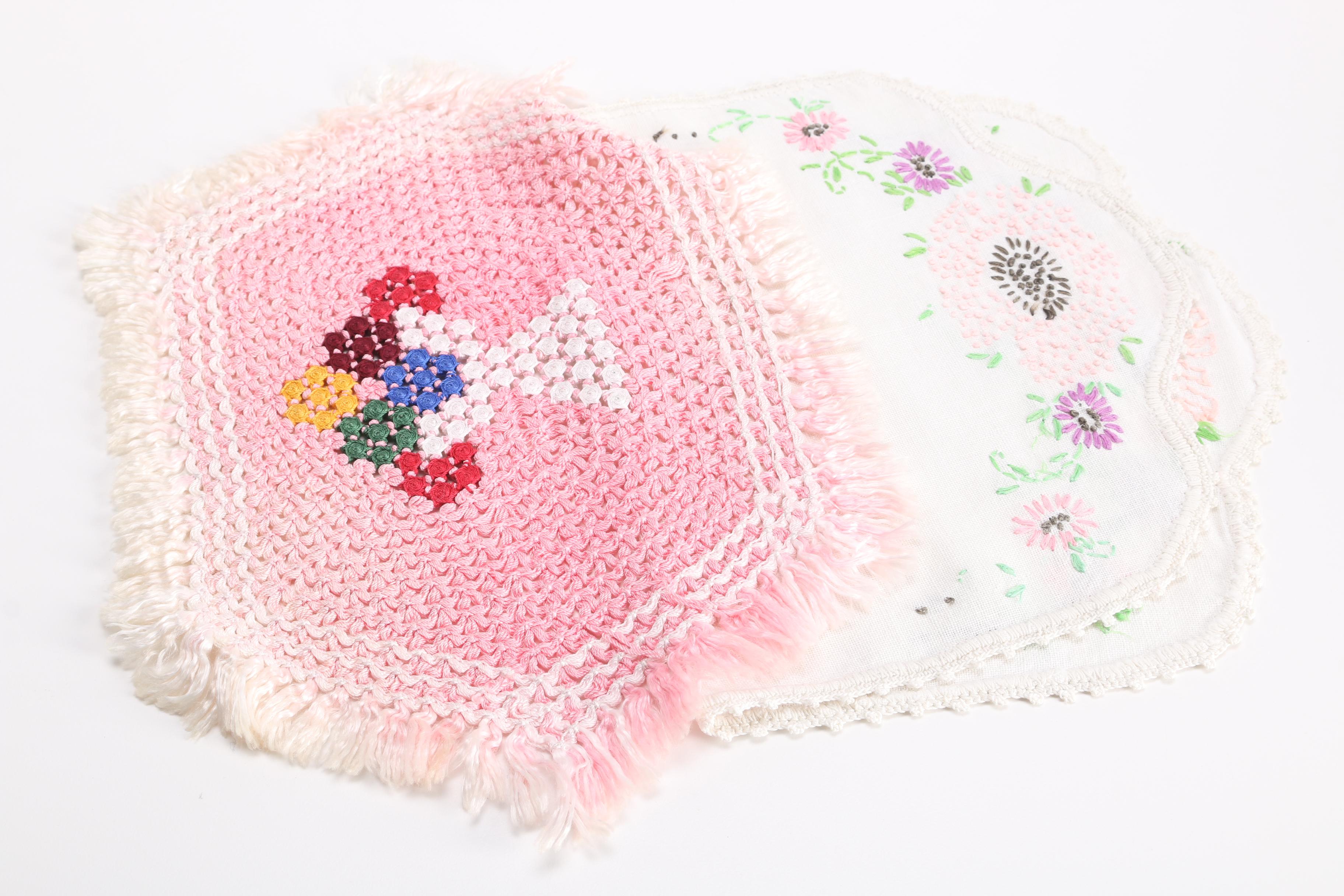 Assorted Vintage Linens