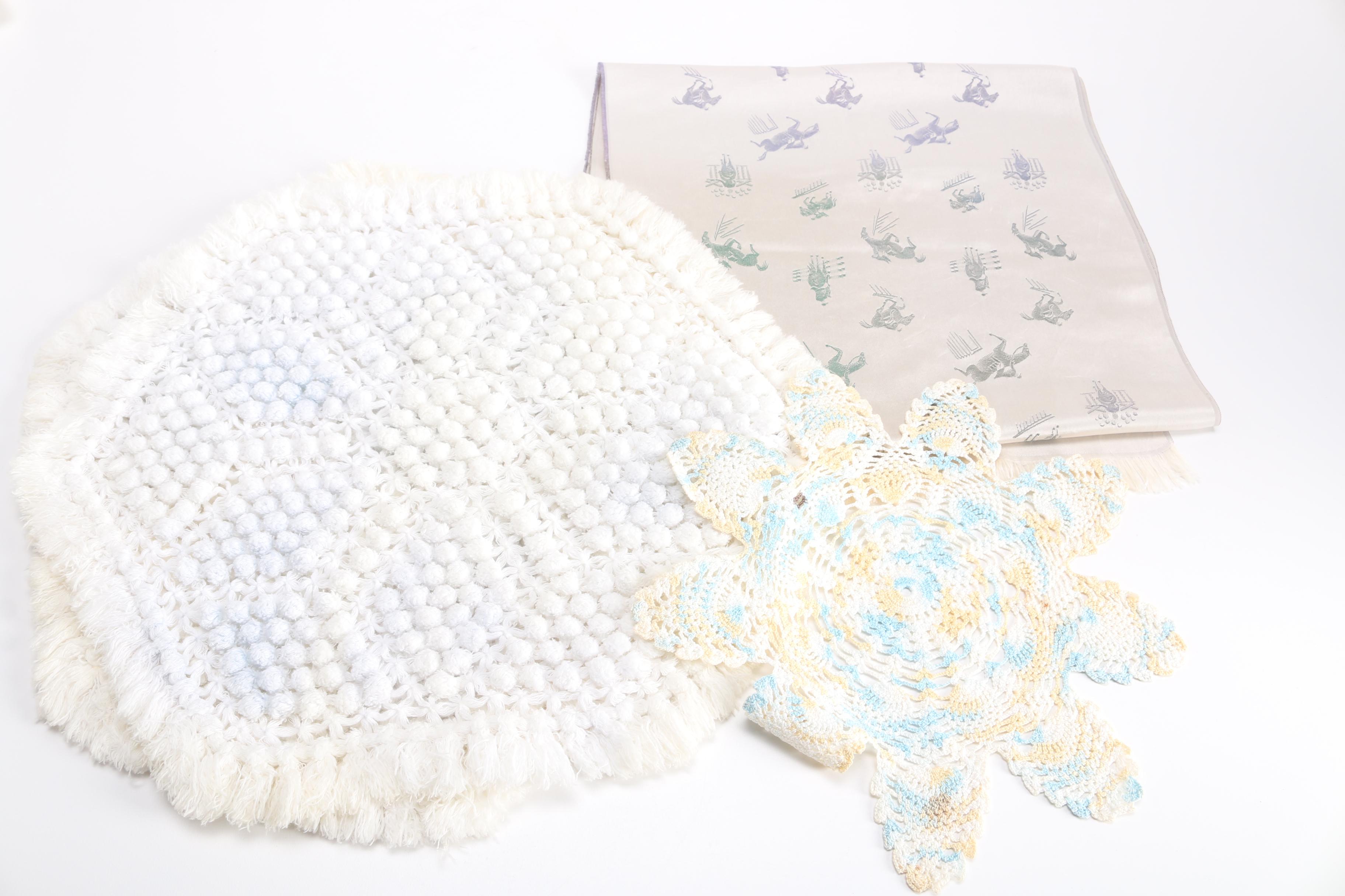 Assorted Vintage Linens