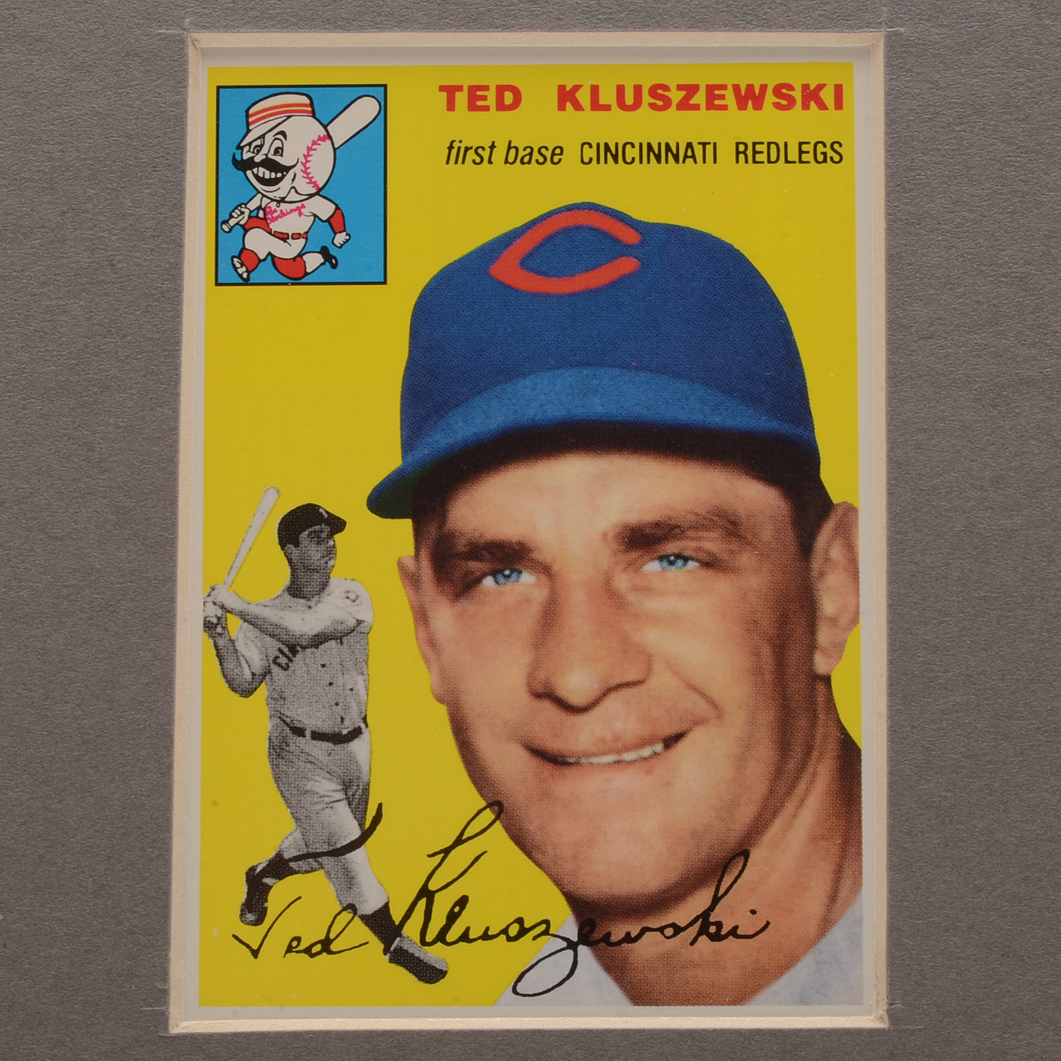 Ted Kluszewski Signed Cincinnati Reds Display