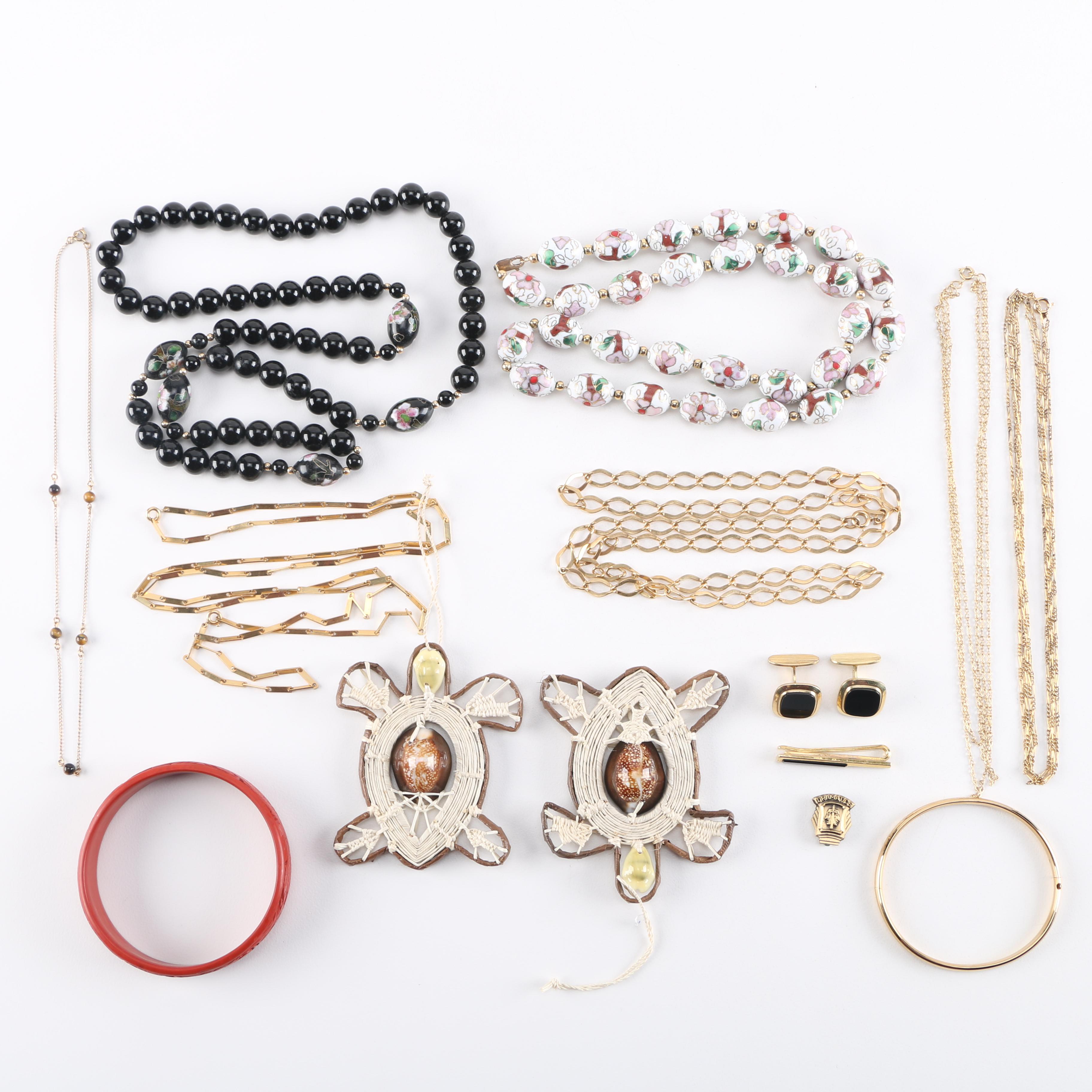 Costume Jewelry Including Cultured Pearl