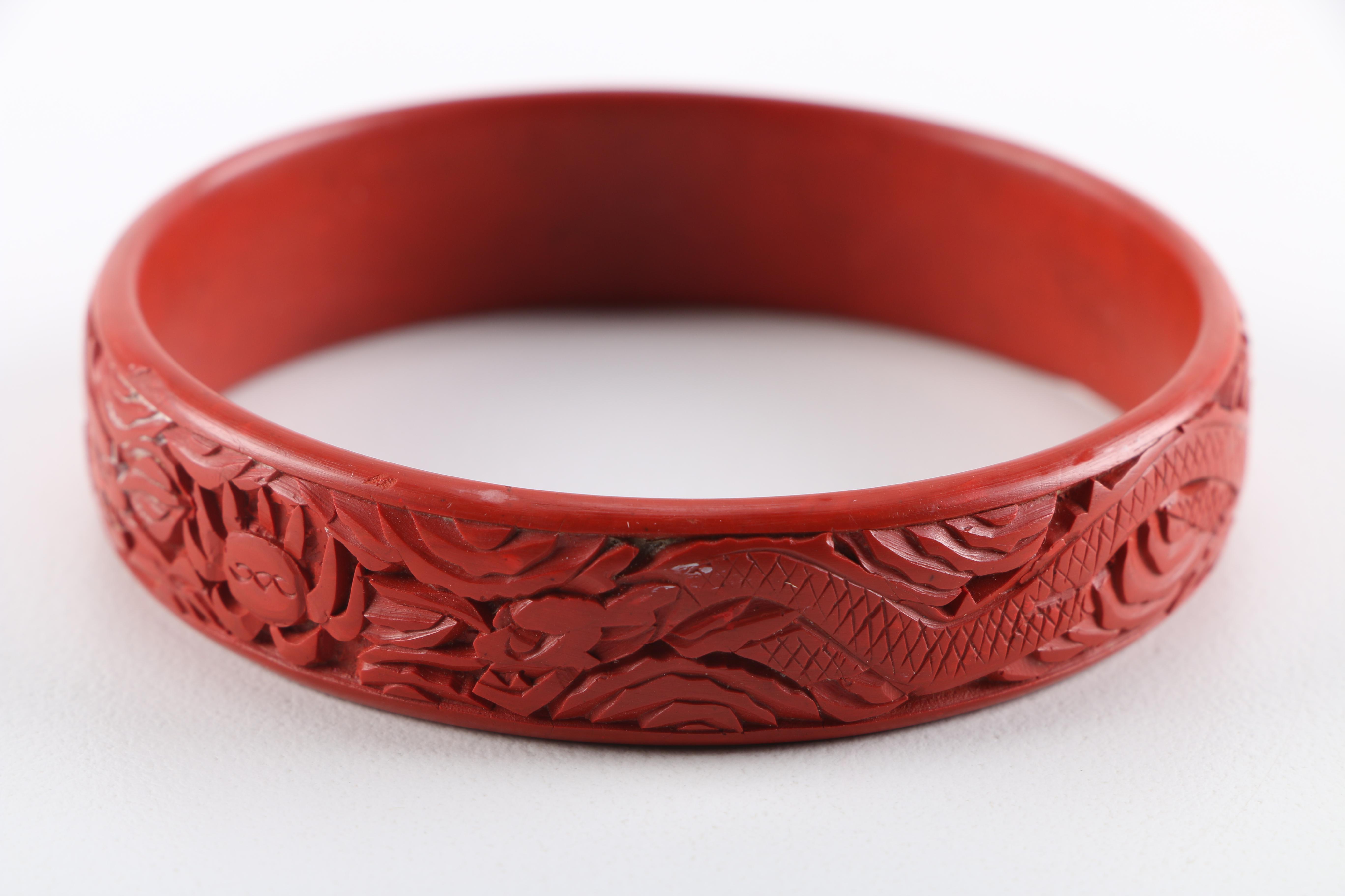 Costume Jewelry Including Cultured Pearl