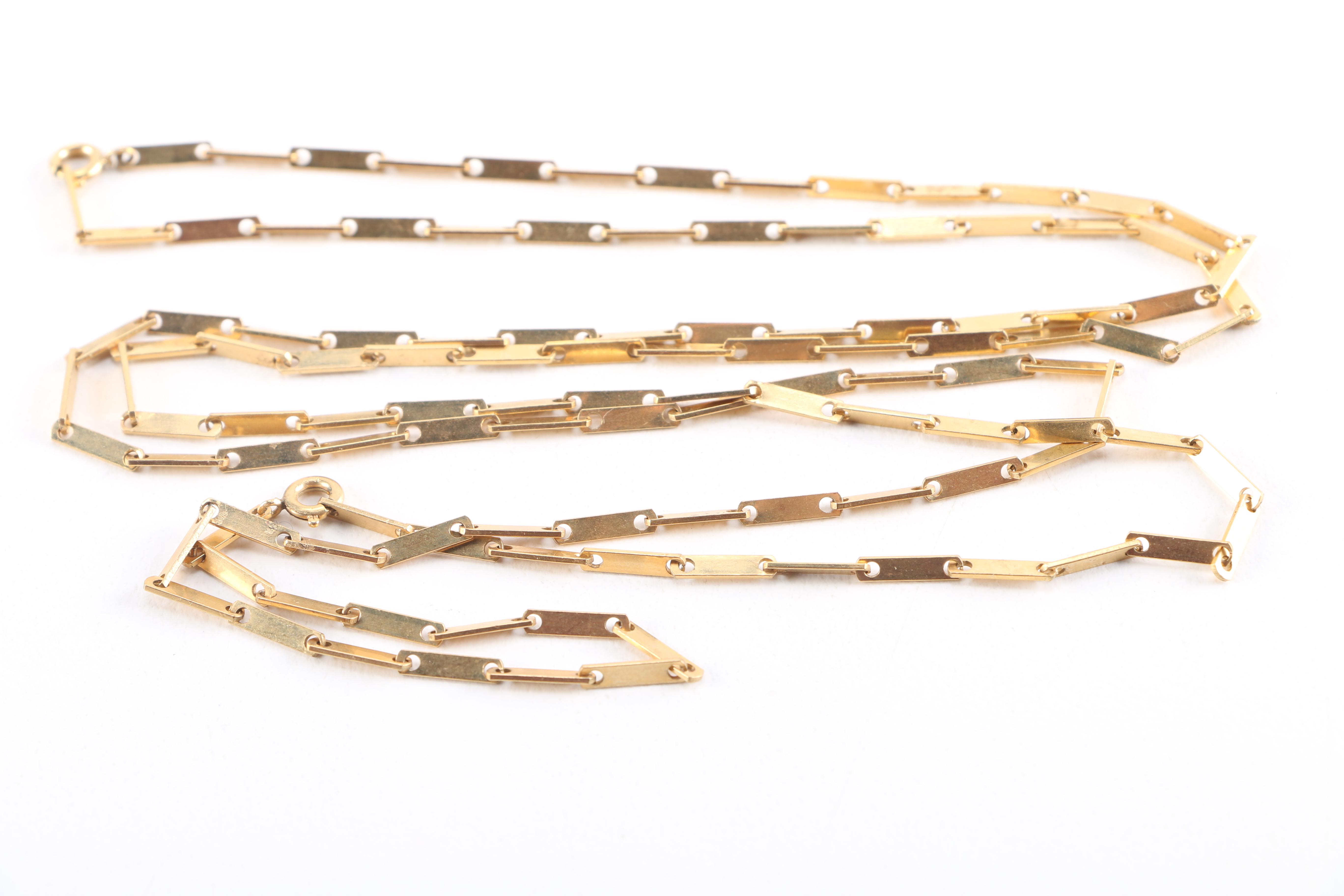 Costume Jewelry Including Cultured Pearl