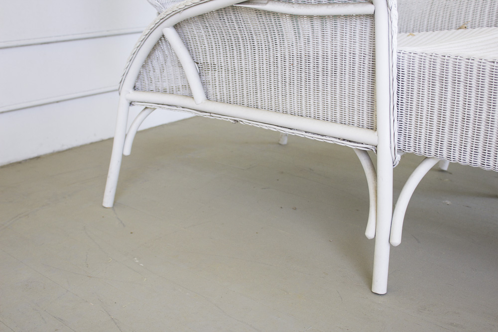 Lloyd Flanders All Weather Wicker Outdoor Chaise Lounge Chairs and Side Table