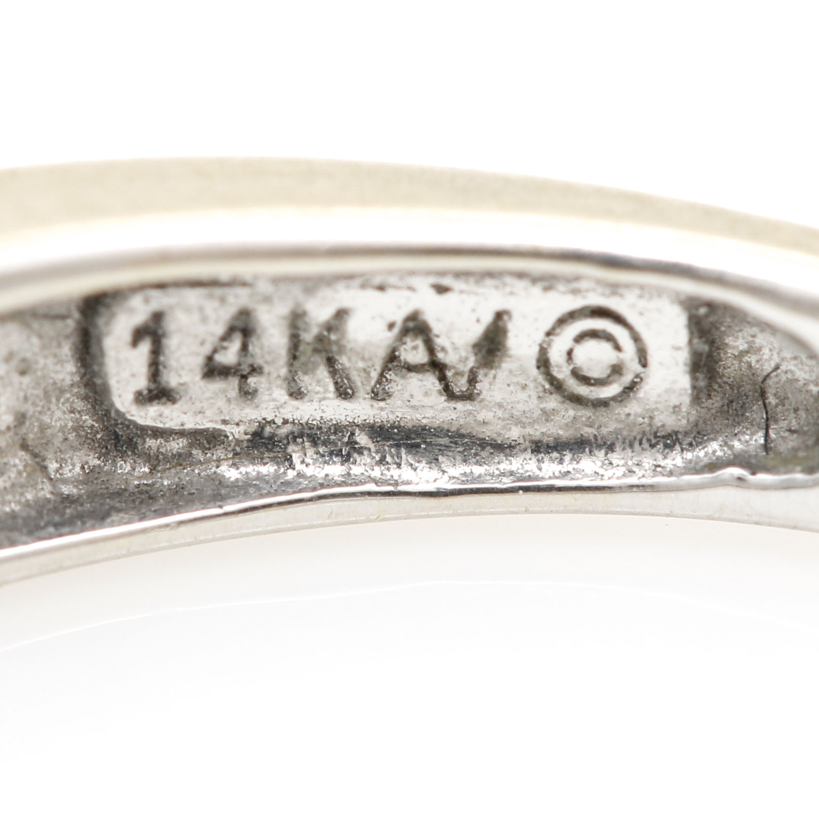 Alwand Vahan 14K White Gold Sapphire and Diamond Ring