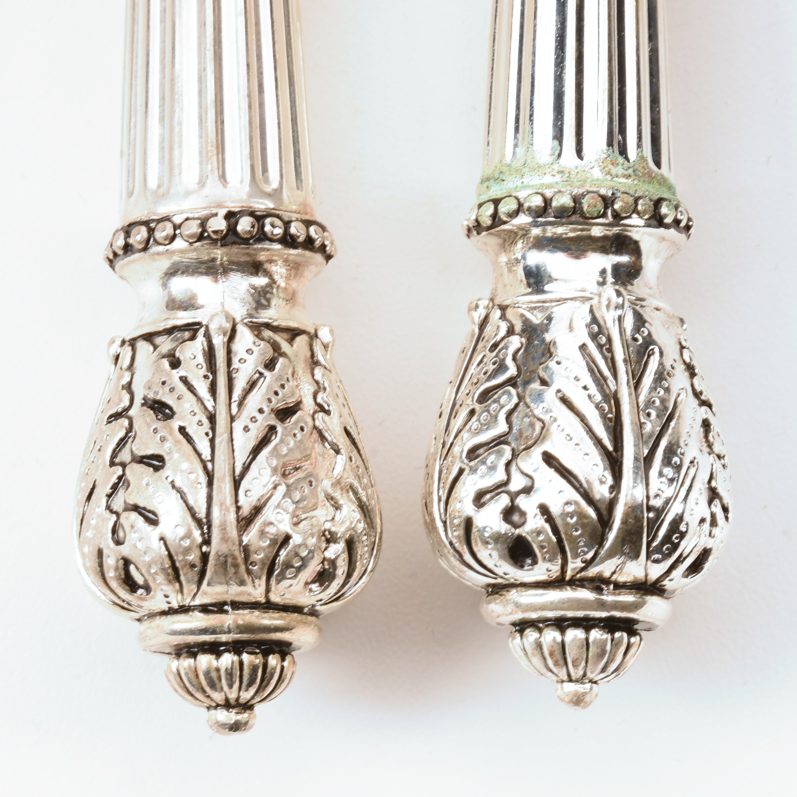 Elegant Flatware with Round Reeded Handles and Acanthus Reede
