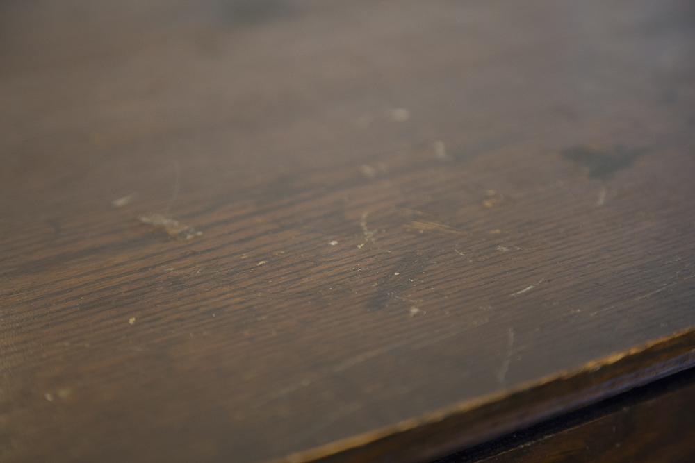 Antique Tiger Oak Chest of Drawers
