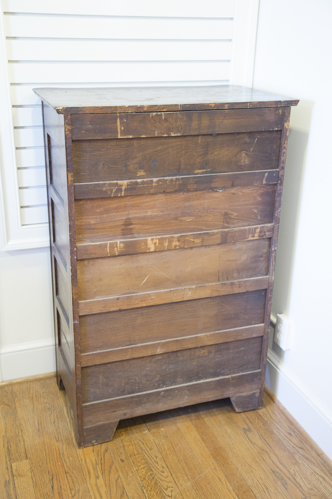 Antique Tiger Oak Chest of Drawers