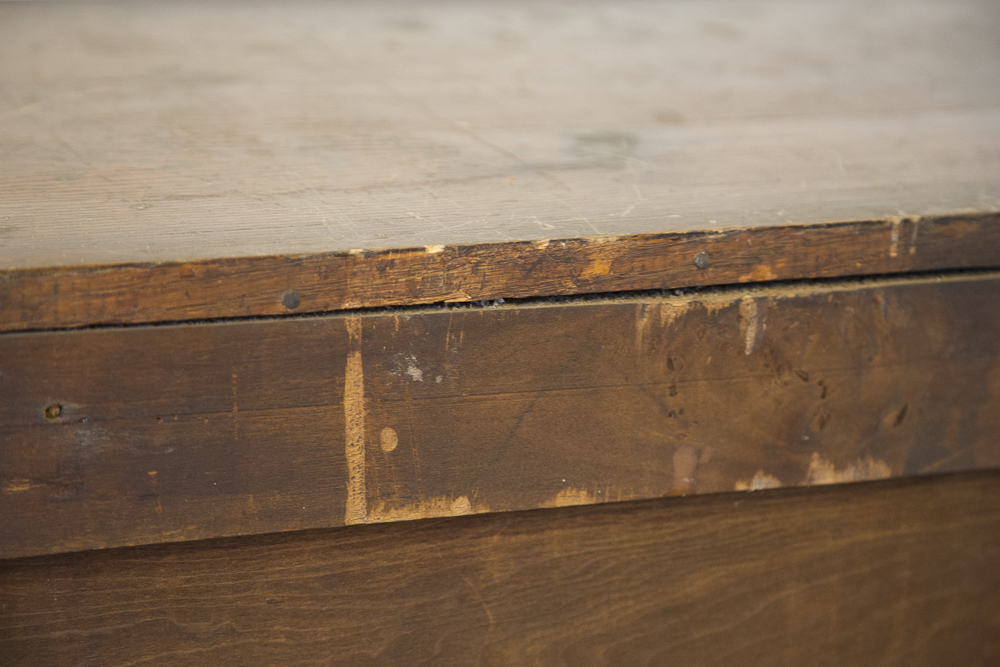 Antique Tiger Oak Chest of Drawers