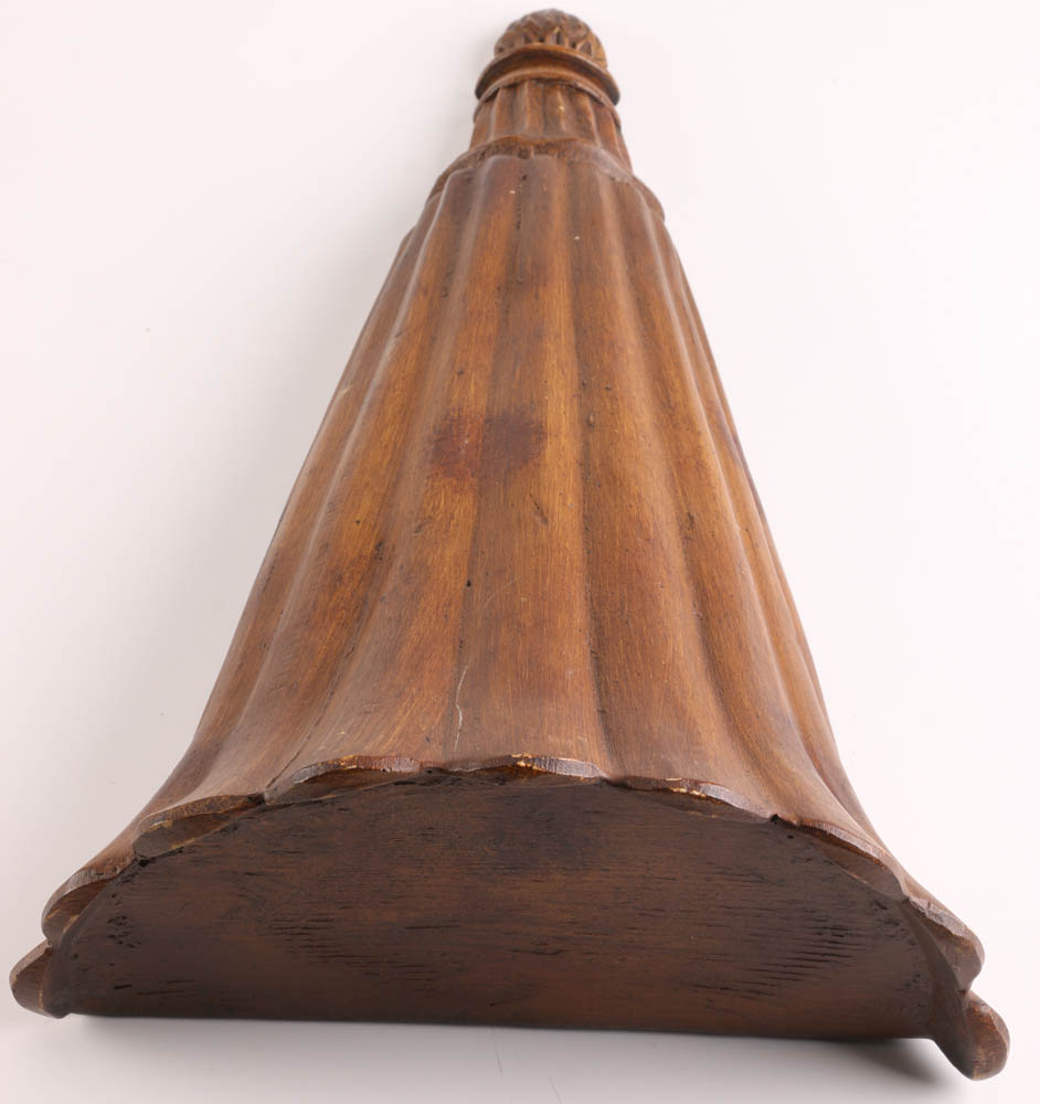 Decorative Reeded Style Sconces