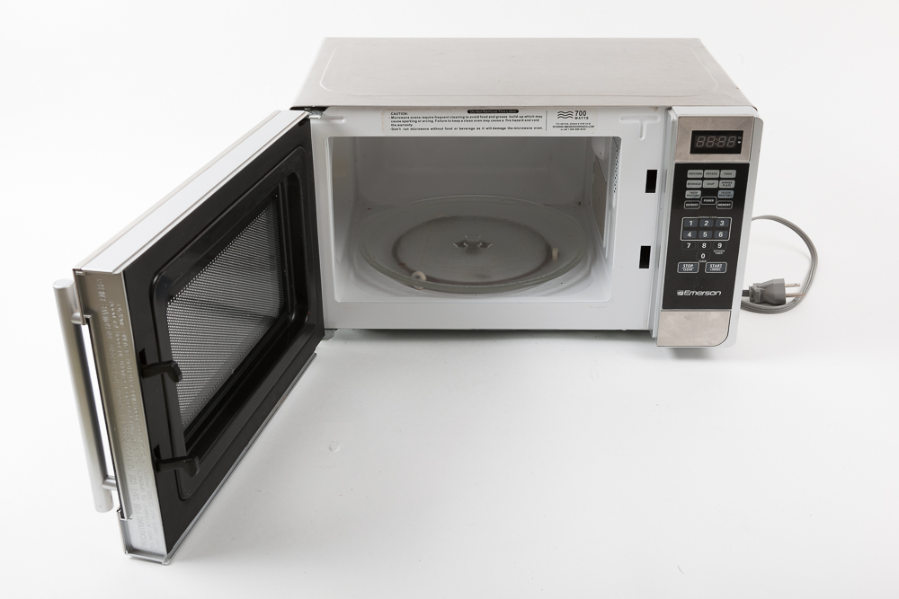 Emerson Countertop Microwave Oven