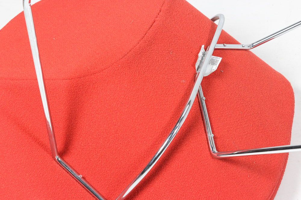 Mid Century Modern "Womb" Chair by Eero Saarinen for Knoll