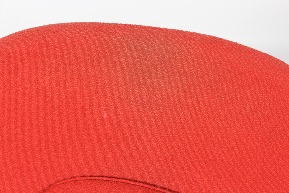 Mid Century Modern "Womb" Chair by Eero Saarinen for Knoll