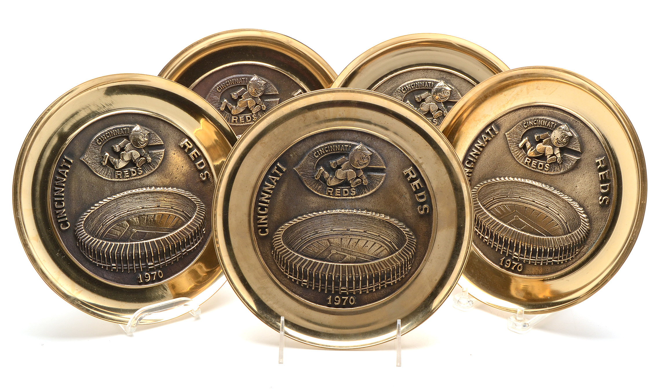 Metal Cincinnati Reds Plates