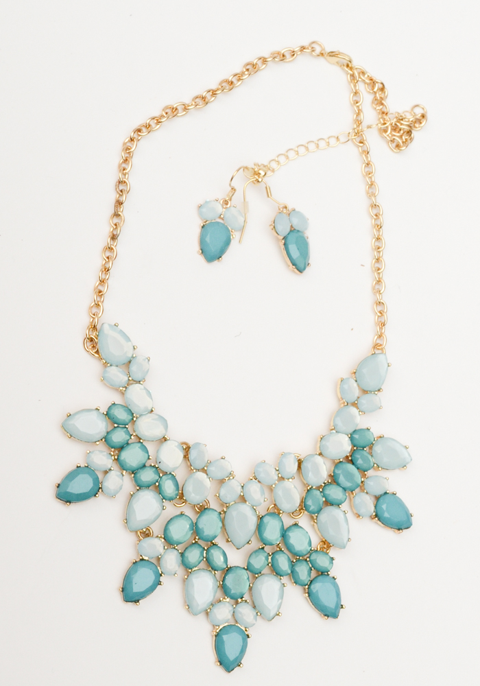 Collection of Fashion Necklaces In Wooden Case