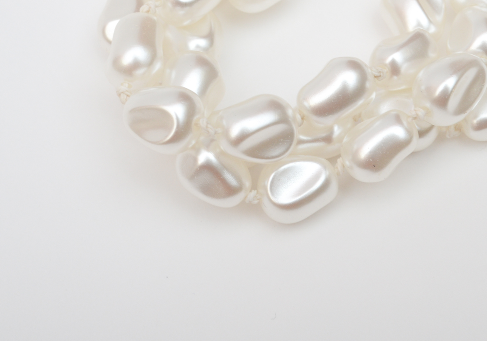 Pearl Themed Fashion Jewelry and Accessories