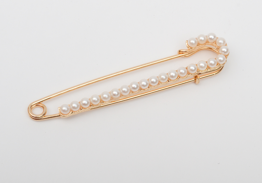 Pearl Themed Fashion Jewelry and Accessories