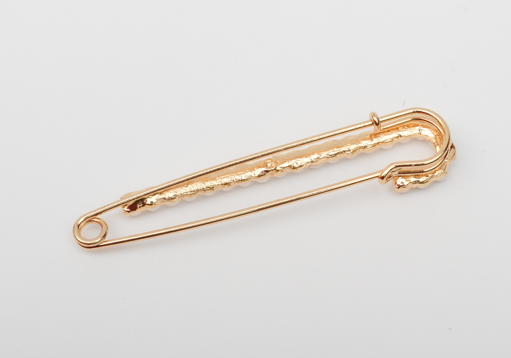 Pearl Themed Fashion Jewelry and Accessories