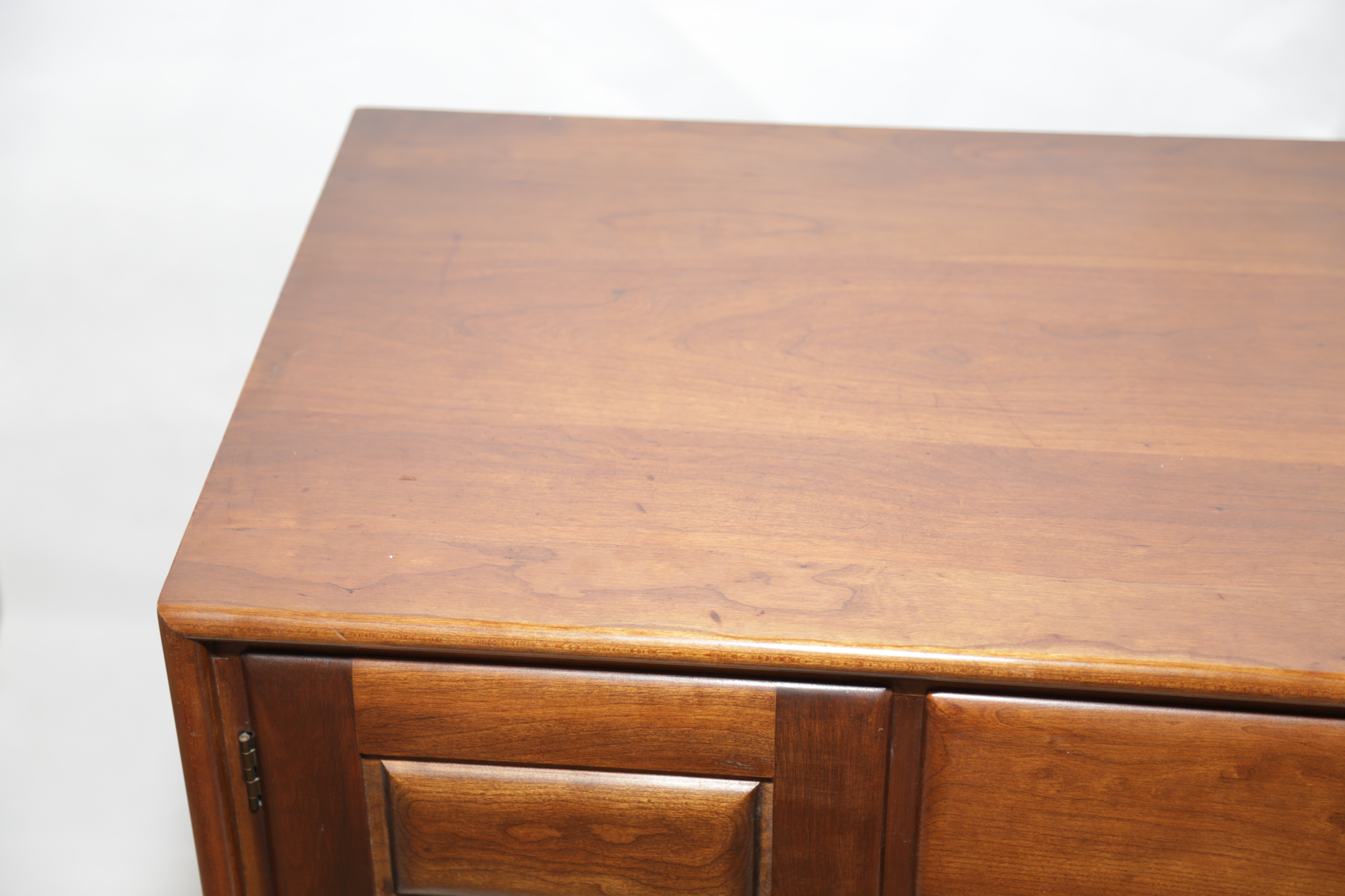 Mid Century Modern Heywood Wakefield "Cliff House" Buffet with China Cabinet