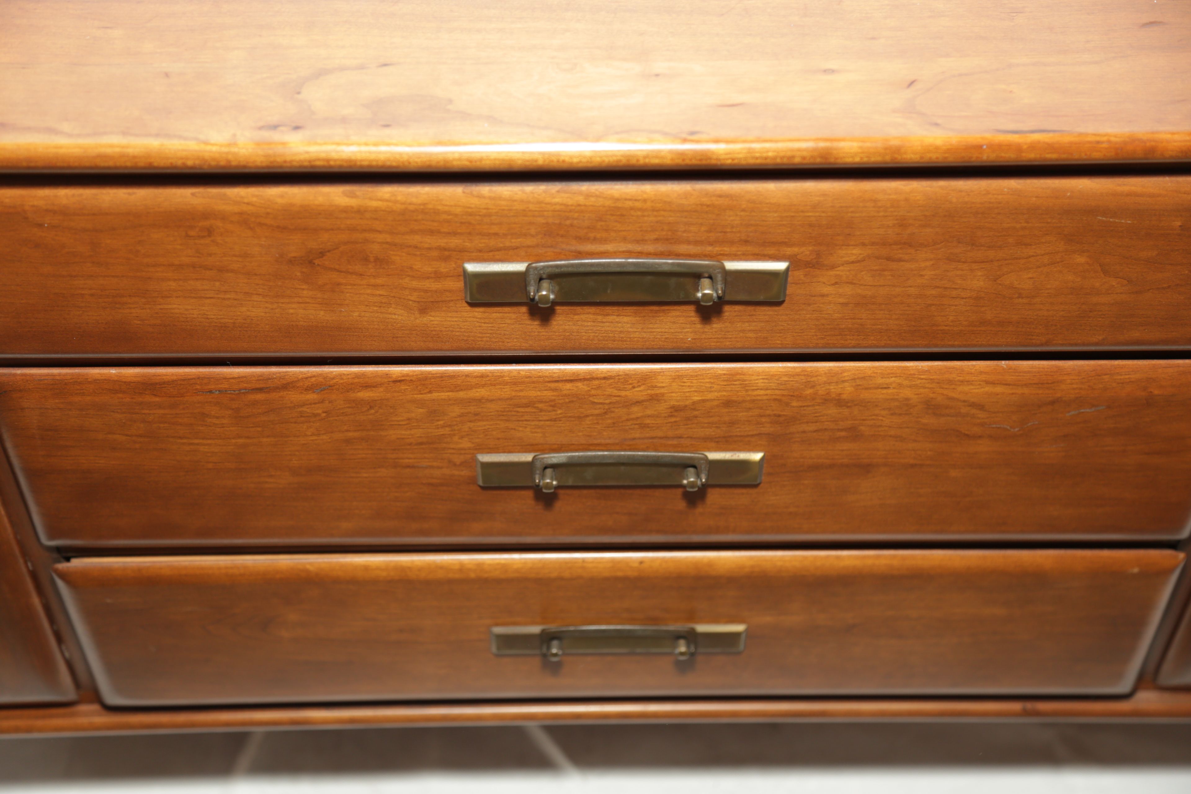 Mid Century Modern Heywood Wakefield "Cliff House" Buffet with China Cabinet