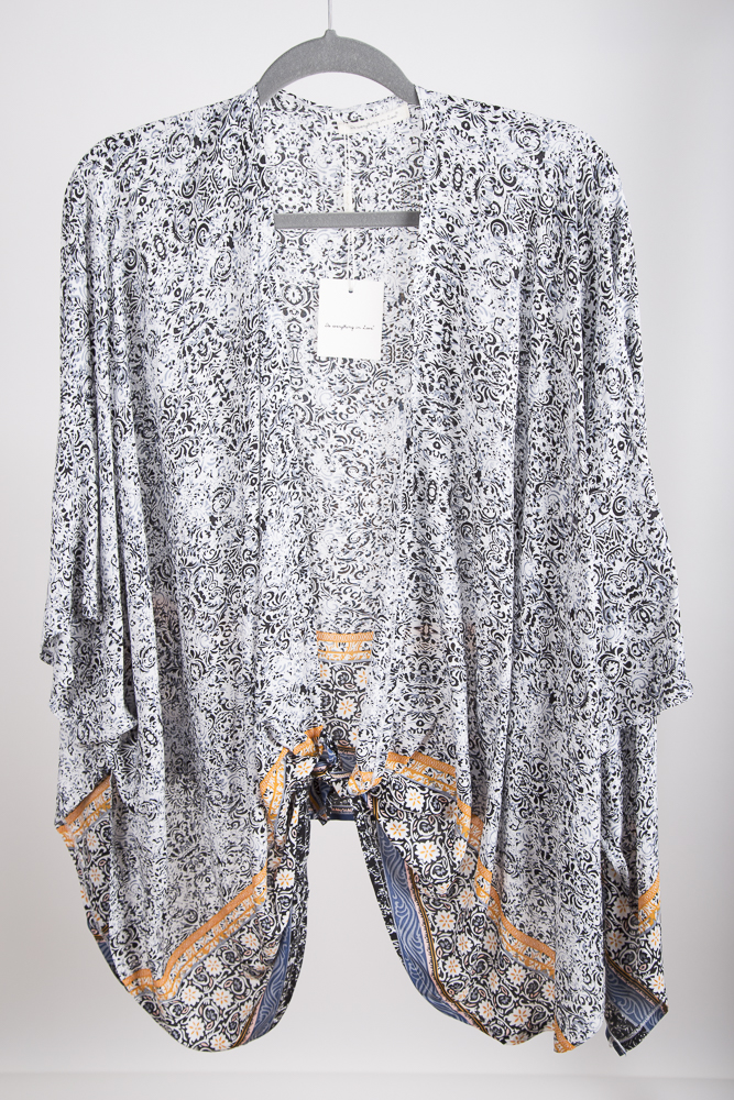 Do Everything In Love Women's Boutique One Size Tunics