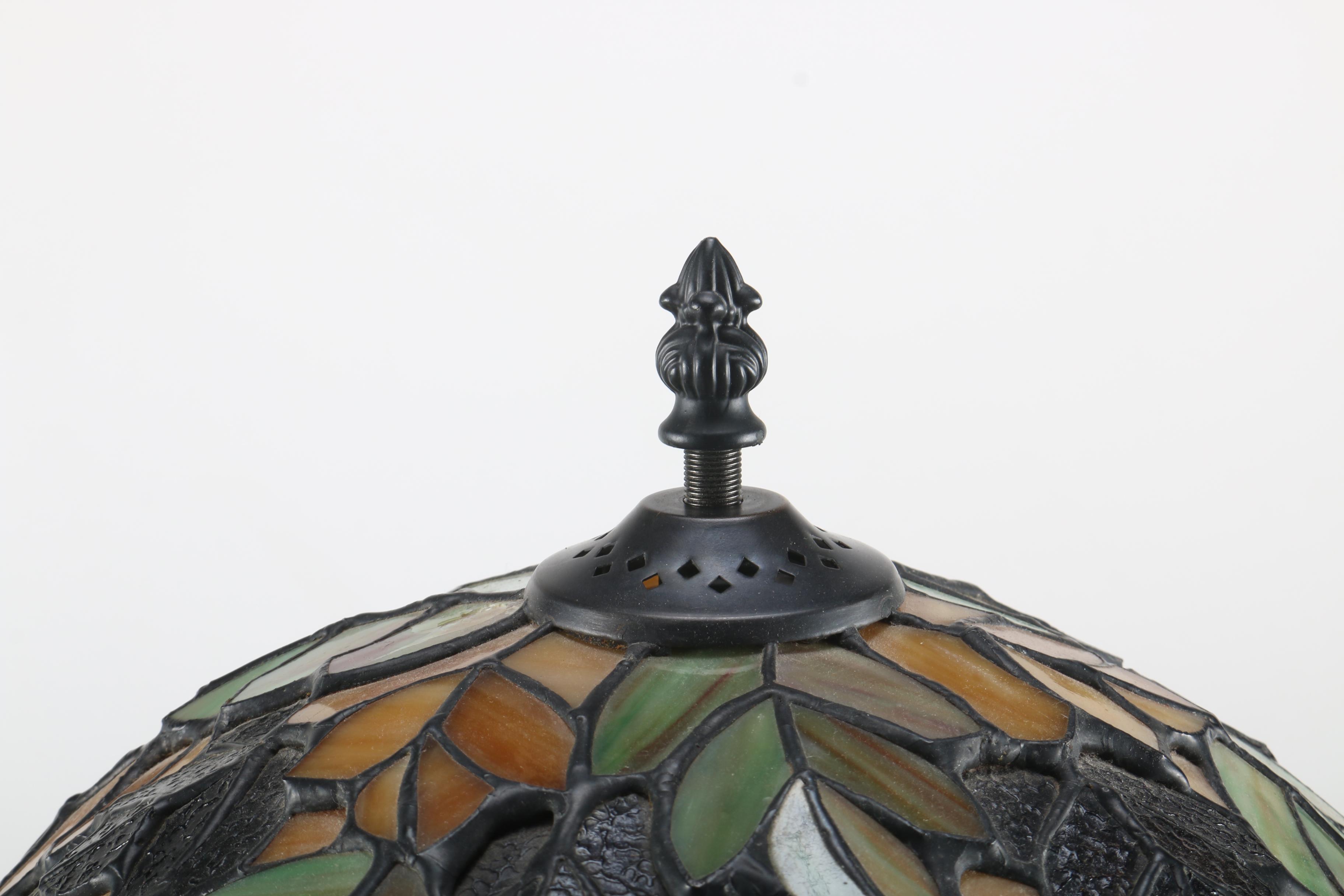 Tiffany Style Stained Glass Accent Lamp